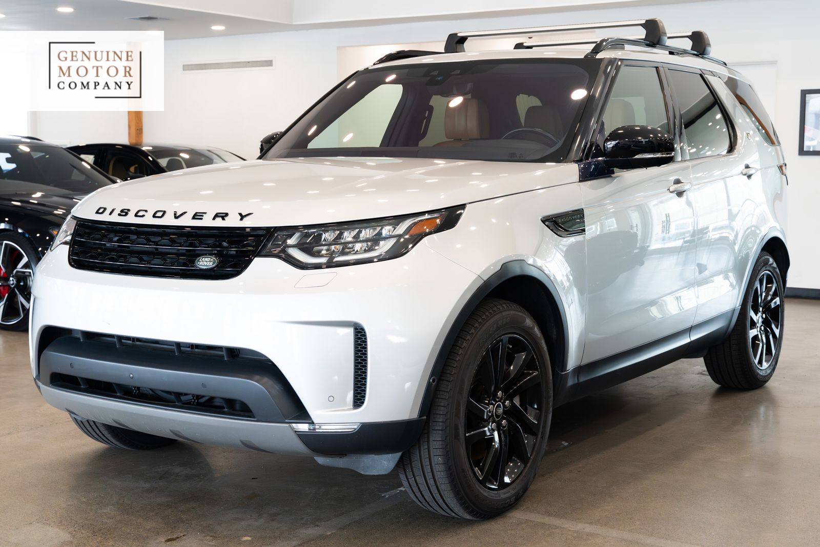 Indus Silver Metallic 2018 Land Rover Discovery V6 HSE Luxury AWD SUV / Crossover All-Wheel Drive 8-Speed Automatic