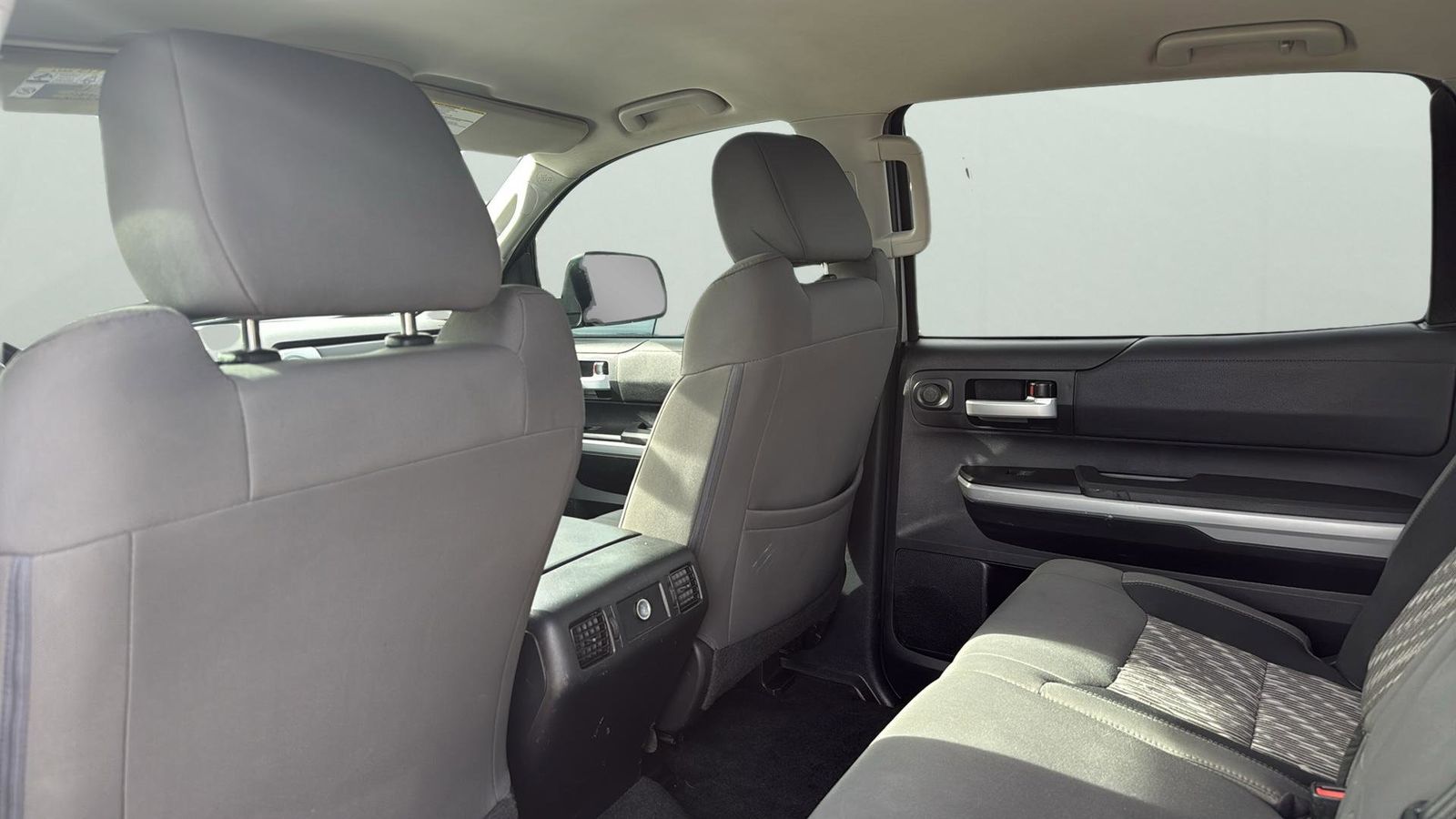 Used Car 2018 Toyota Tundra  Sr5 For Sale Under $25,000 In Austin, Texas