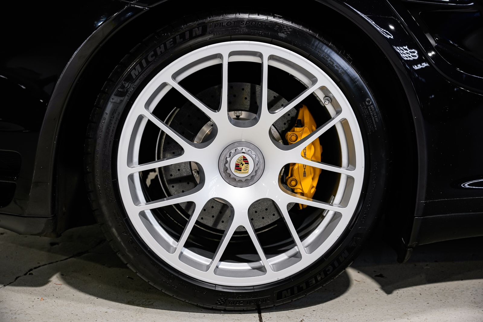 2011 Porsche 911 Turbo S — photo 50