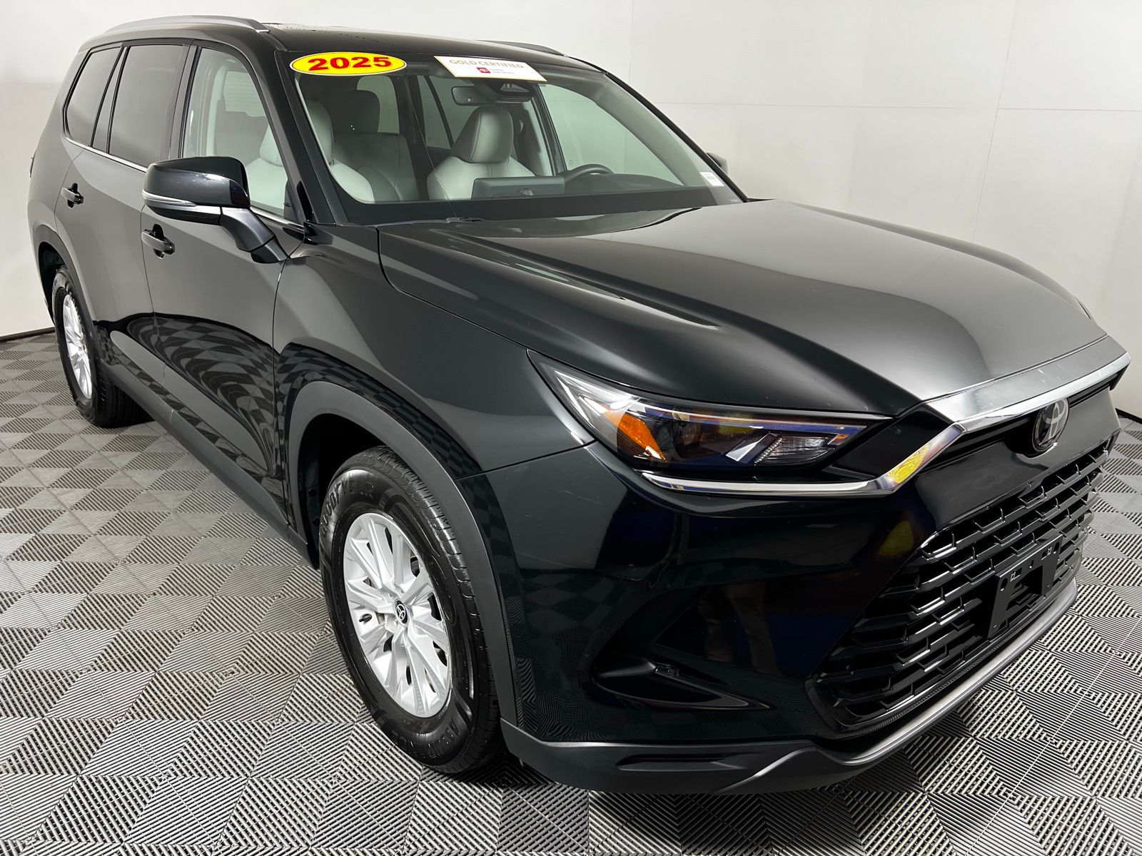 Thumbnail: 2025 Toyota Grand Highlander - 3