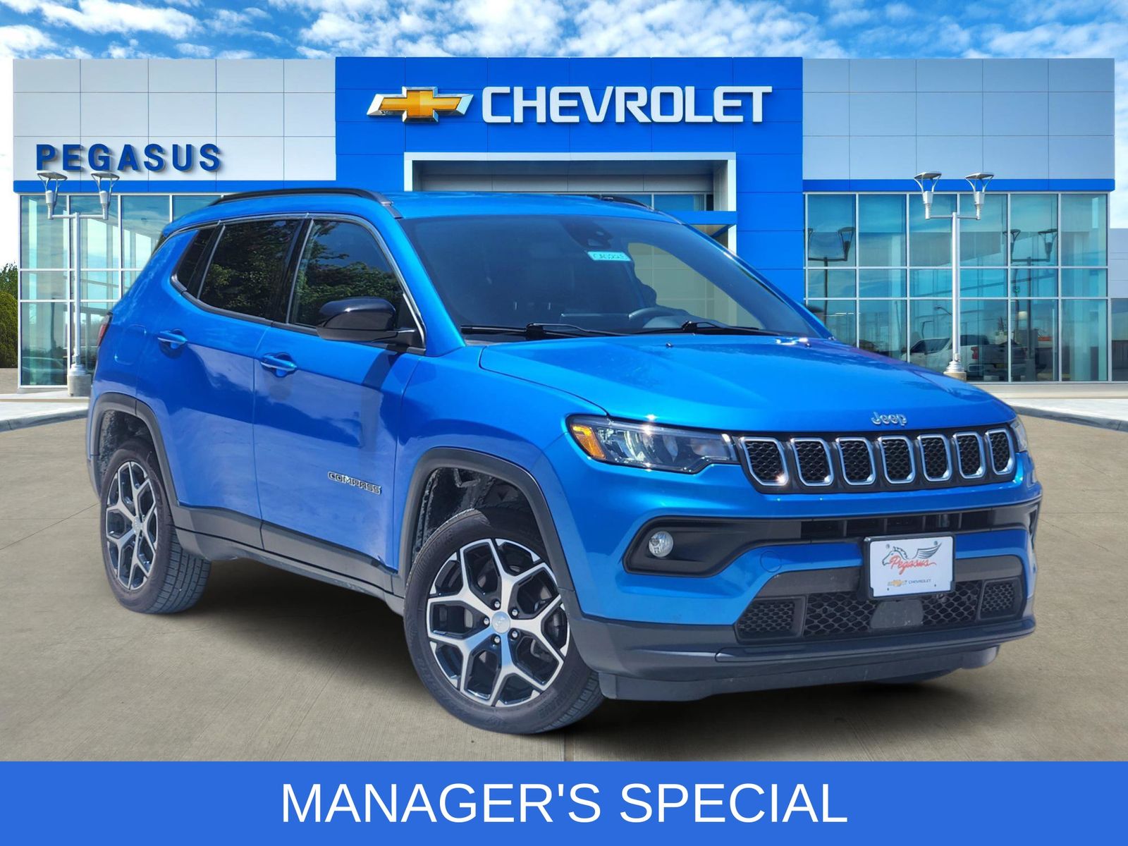 Hydro Blue Pearlcoat 2024 Jeep Compass SUV / Crossover Four-Wheel Drive 8-Speed Automatic