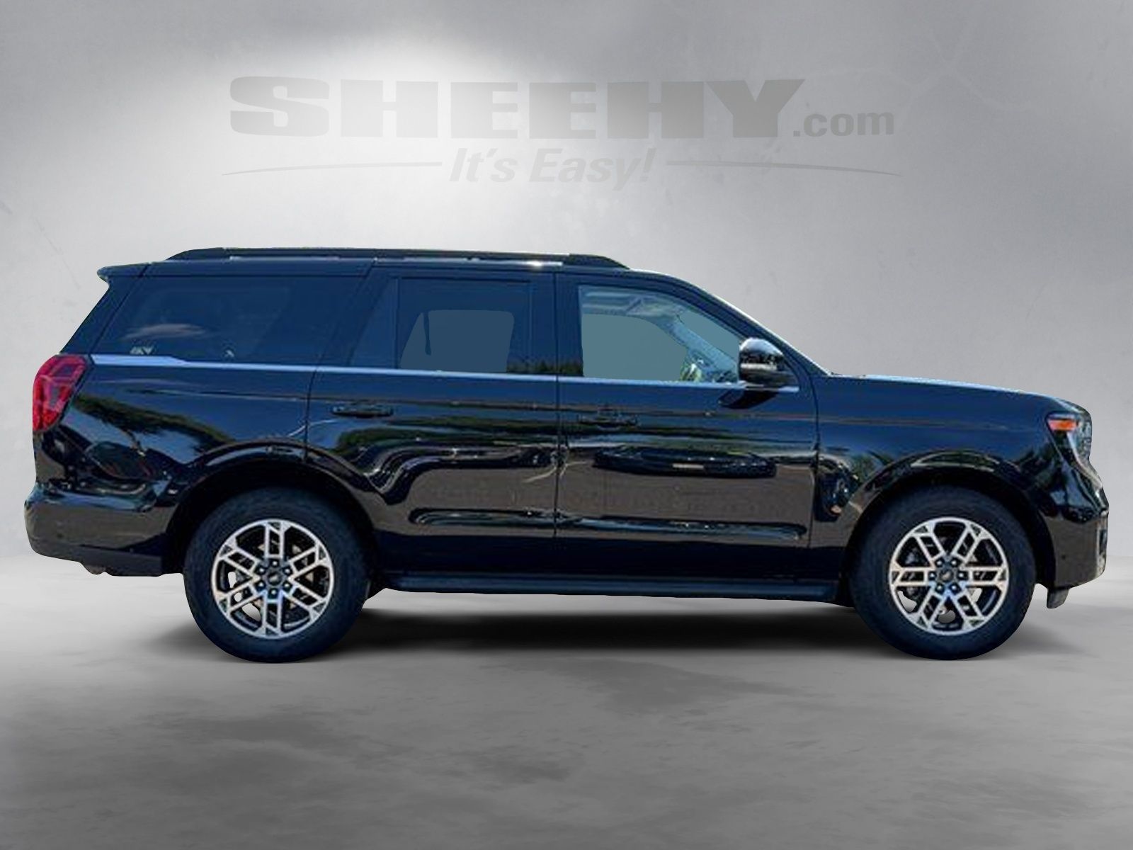 Certified Used 2025 Agate Black Metallic Ford Active image 10