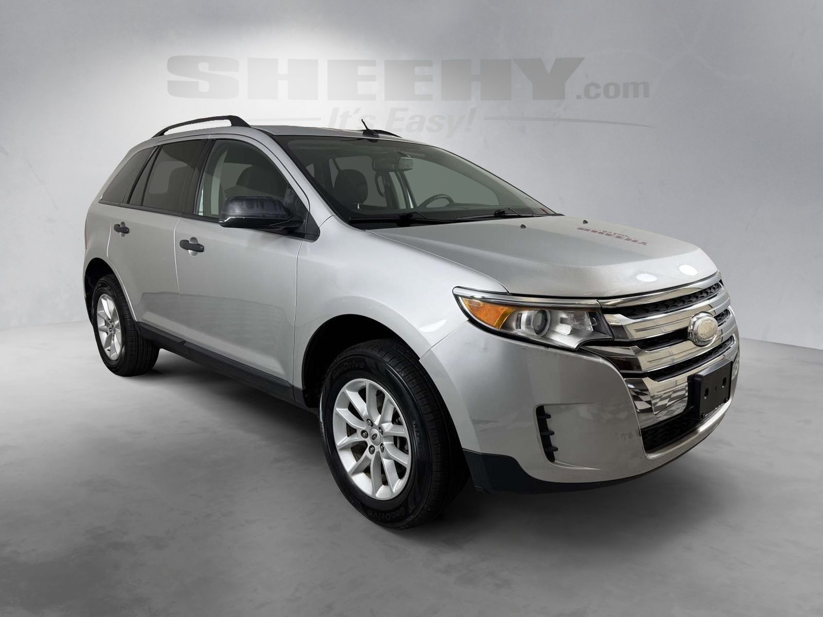 Used 2013 Silver Ford SE image 2