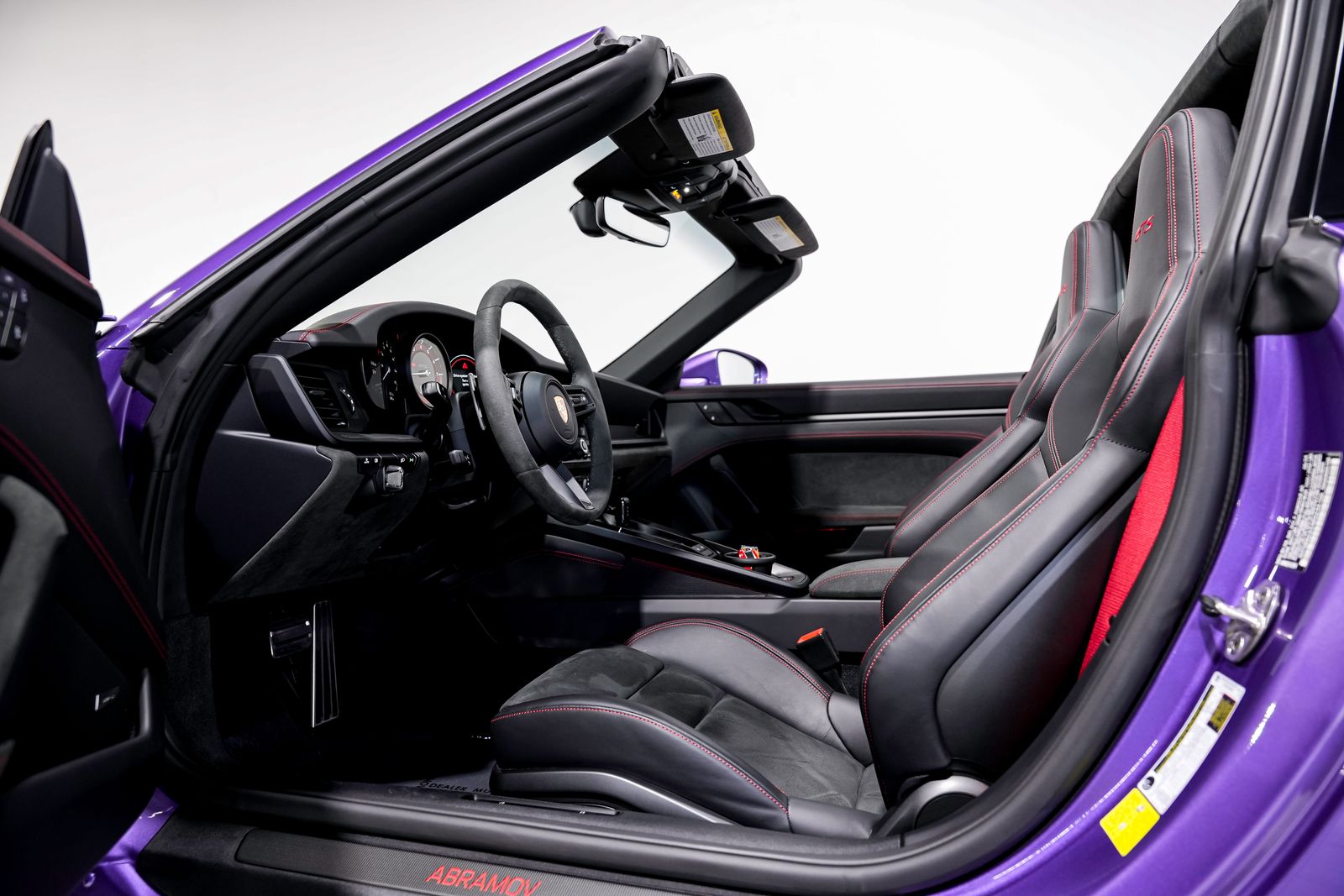2024 Porsche 911 Targa 4 GTS — photo 22