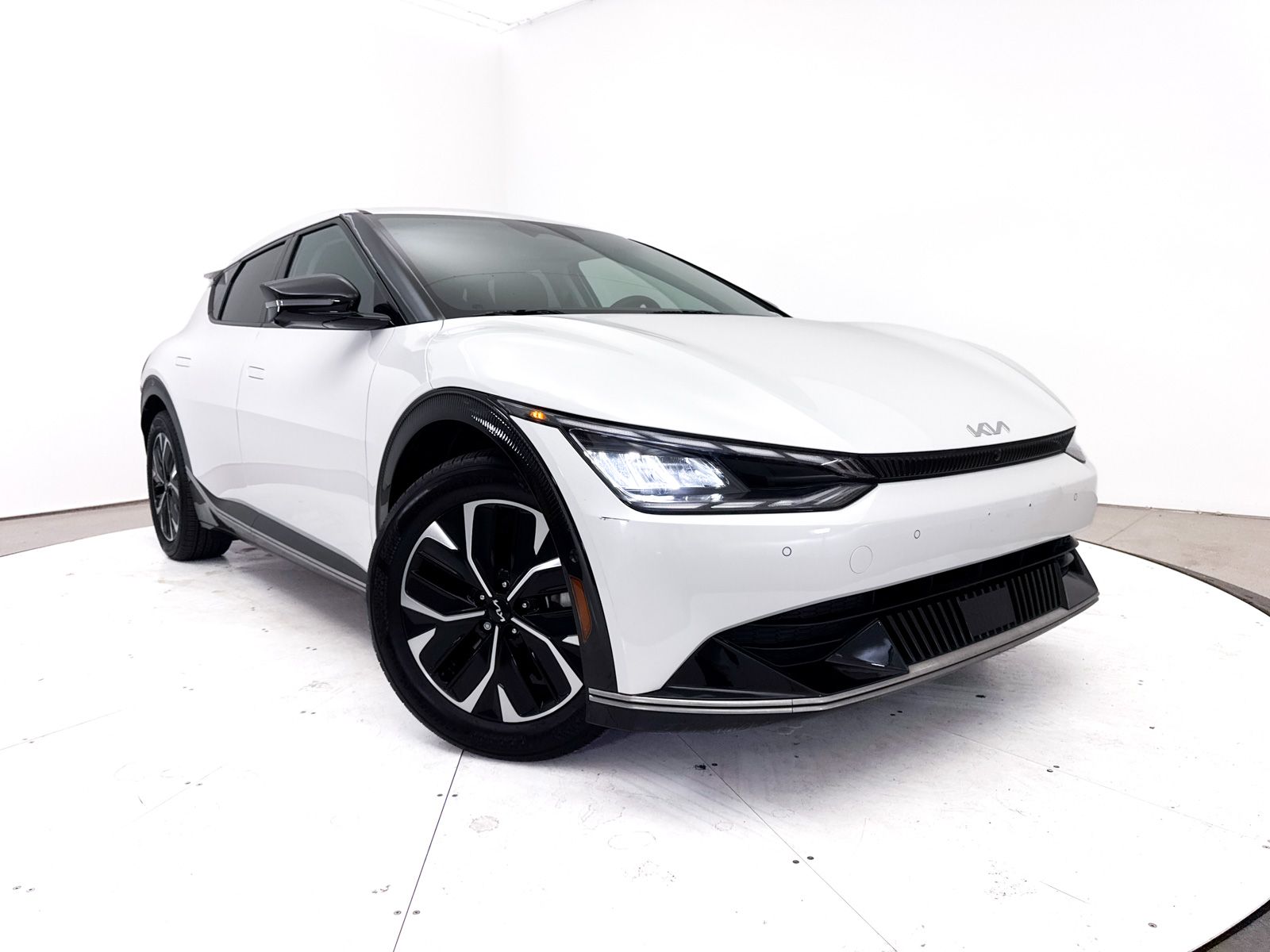 2024 Kia EV6 Wind