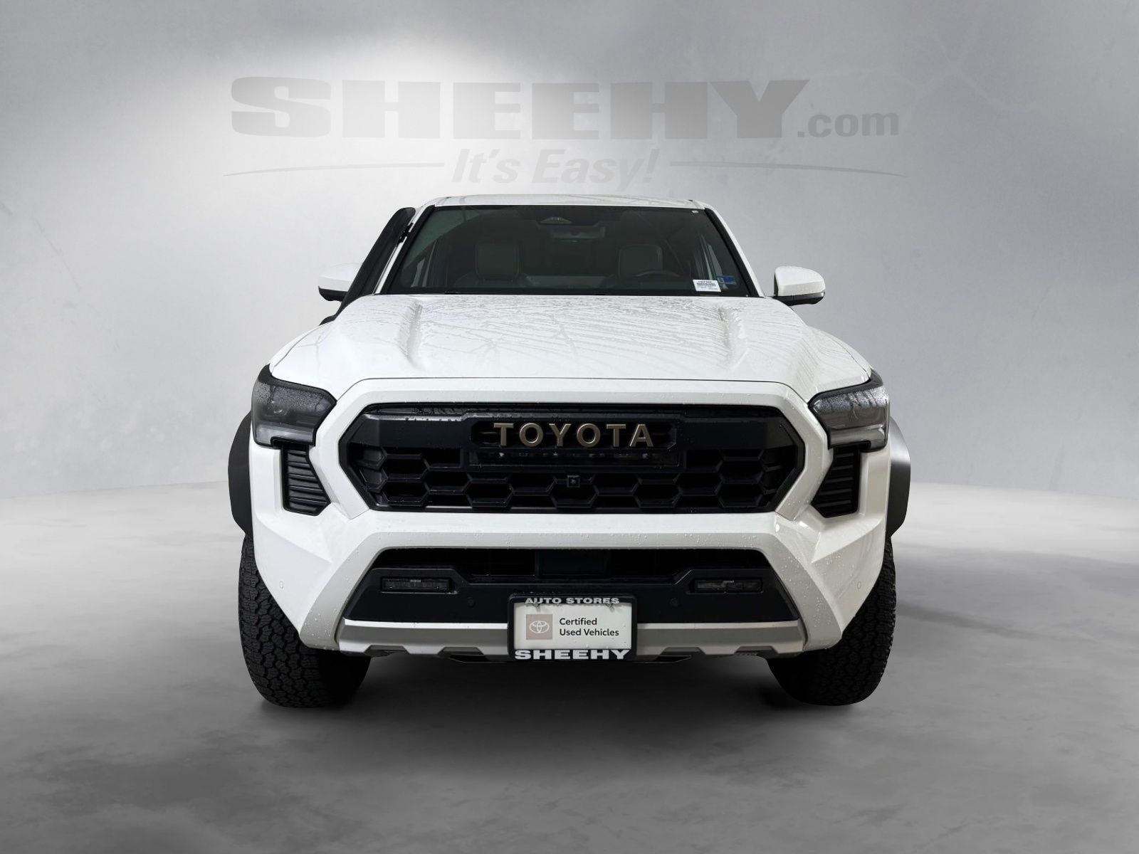 Used 2024 White Toyota Trailhunter image 16