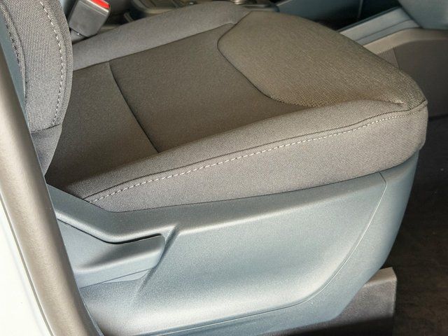 New 2026 Oxford White Ford XL image 6
