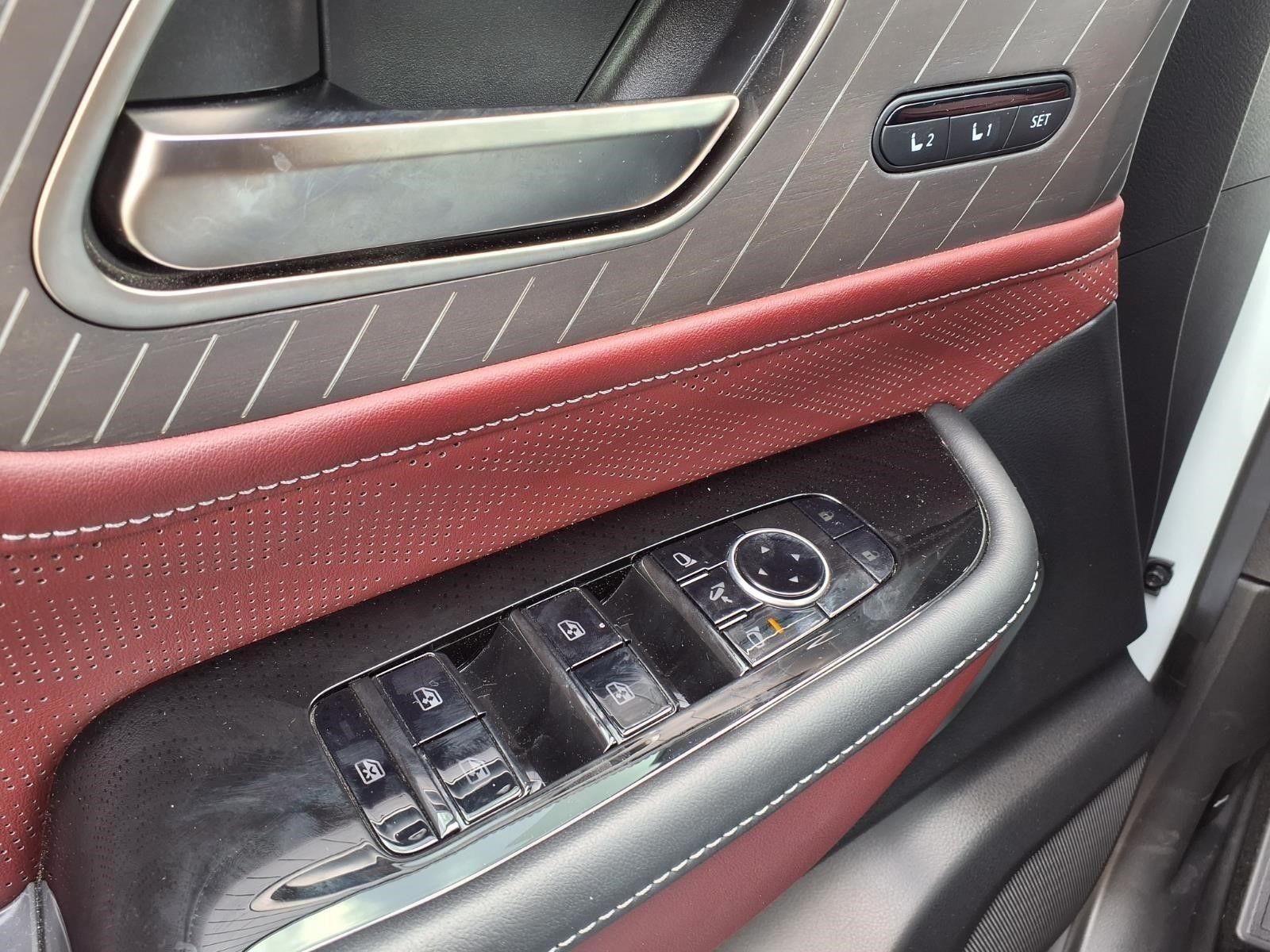 2025 INFINITI QX80 AUTOGRAPH Black at River Oaks CDJR