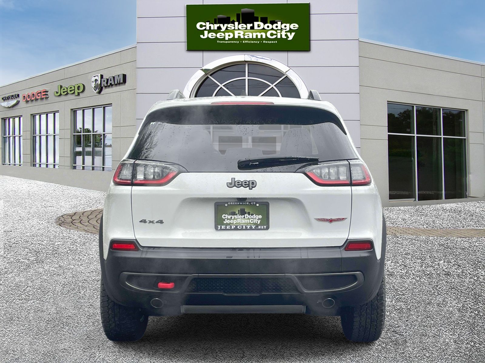 View vehicle photo 7