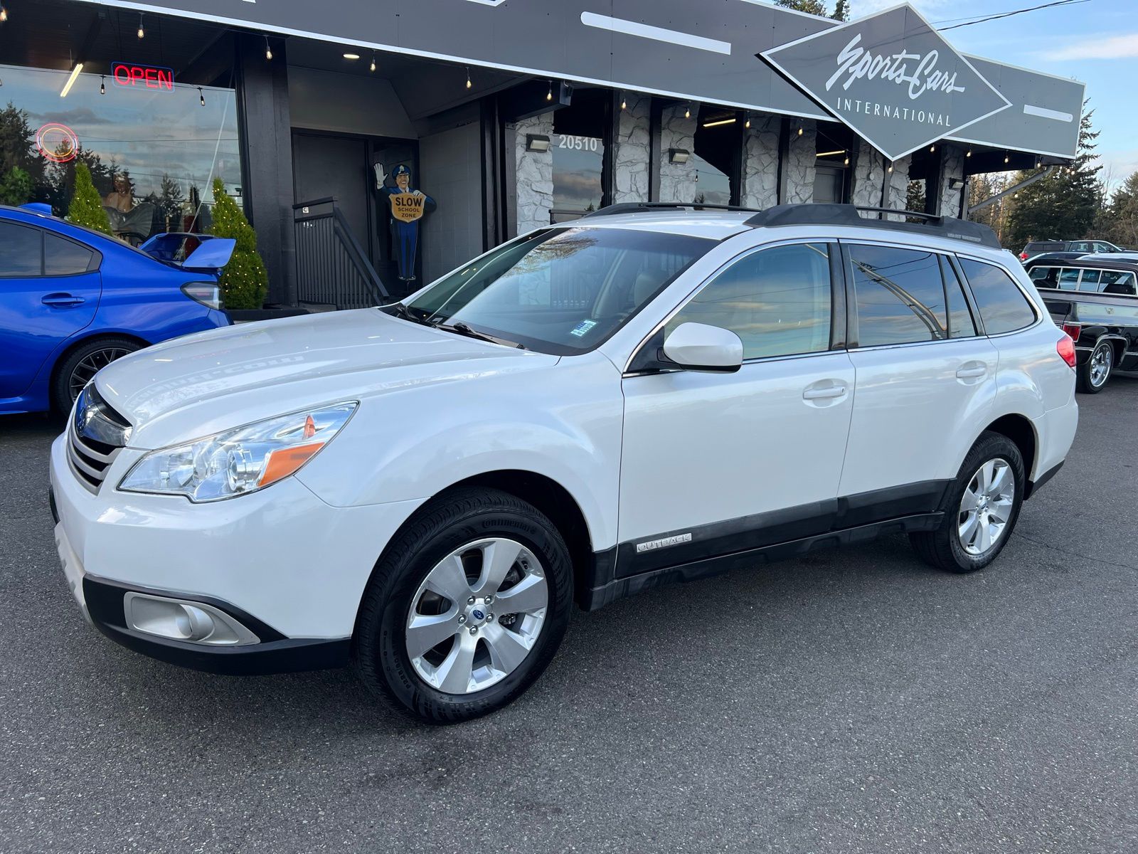 Satin White Pearl 2012 Subaru Outback Wagon All-Wheel Drive 5-Speed Automatic