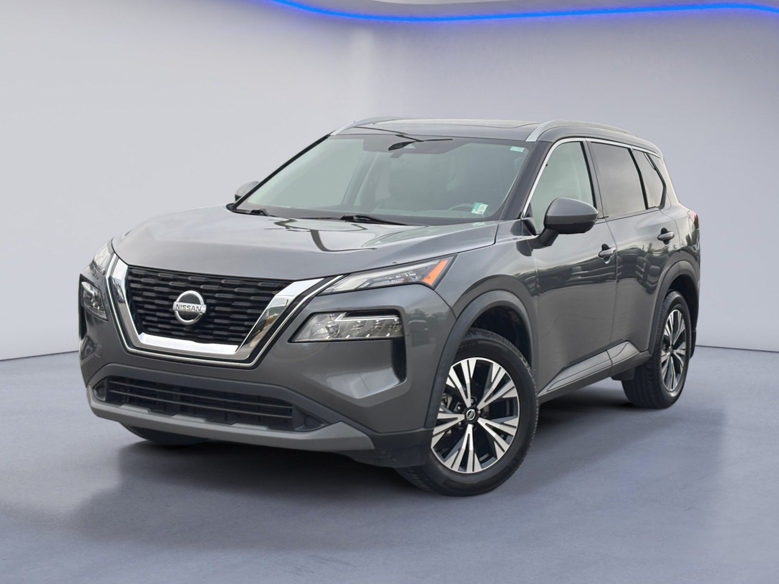 View vehicle photo 2