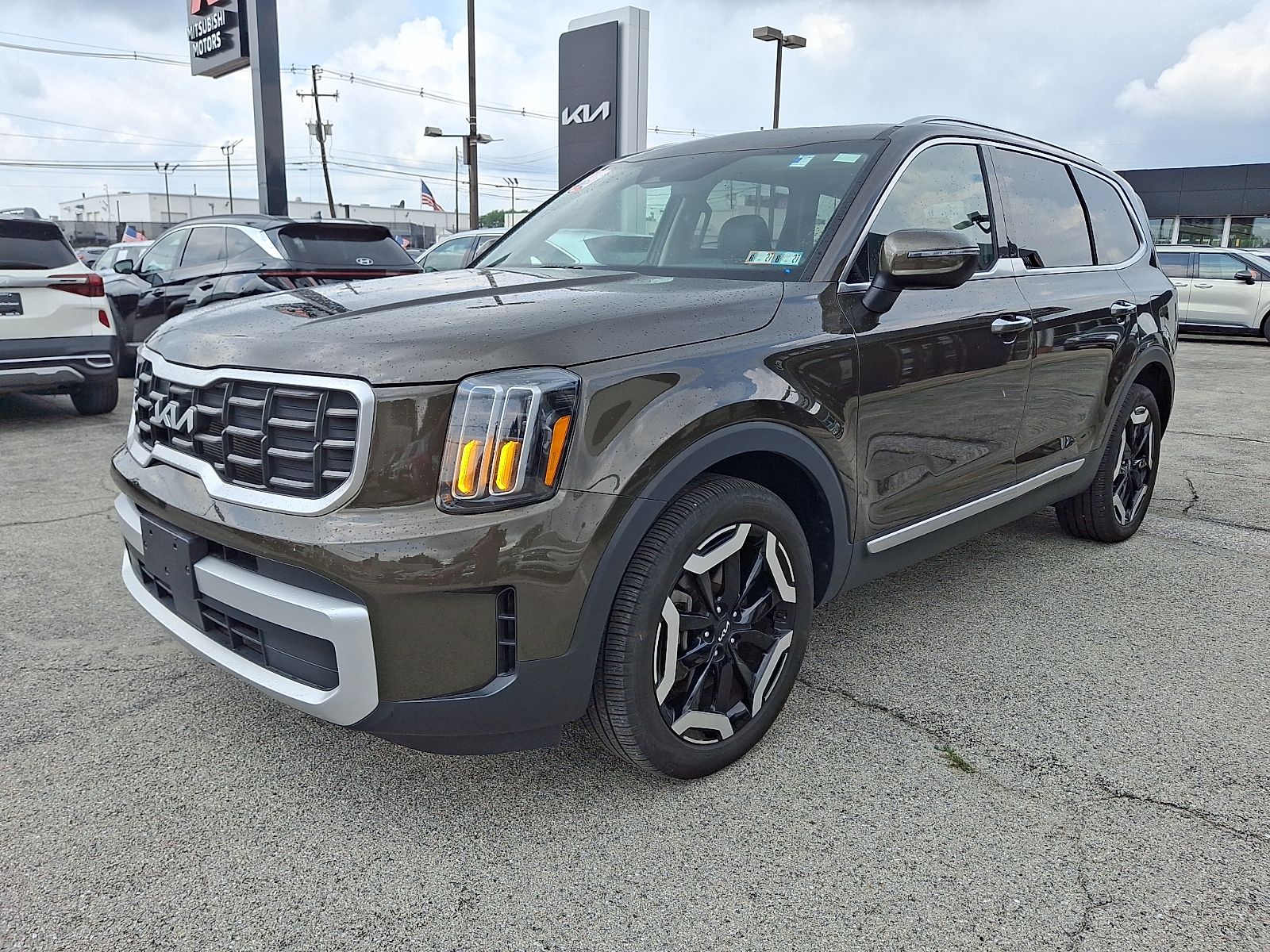 Used 2024 Kia Telluride SUV