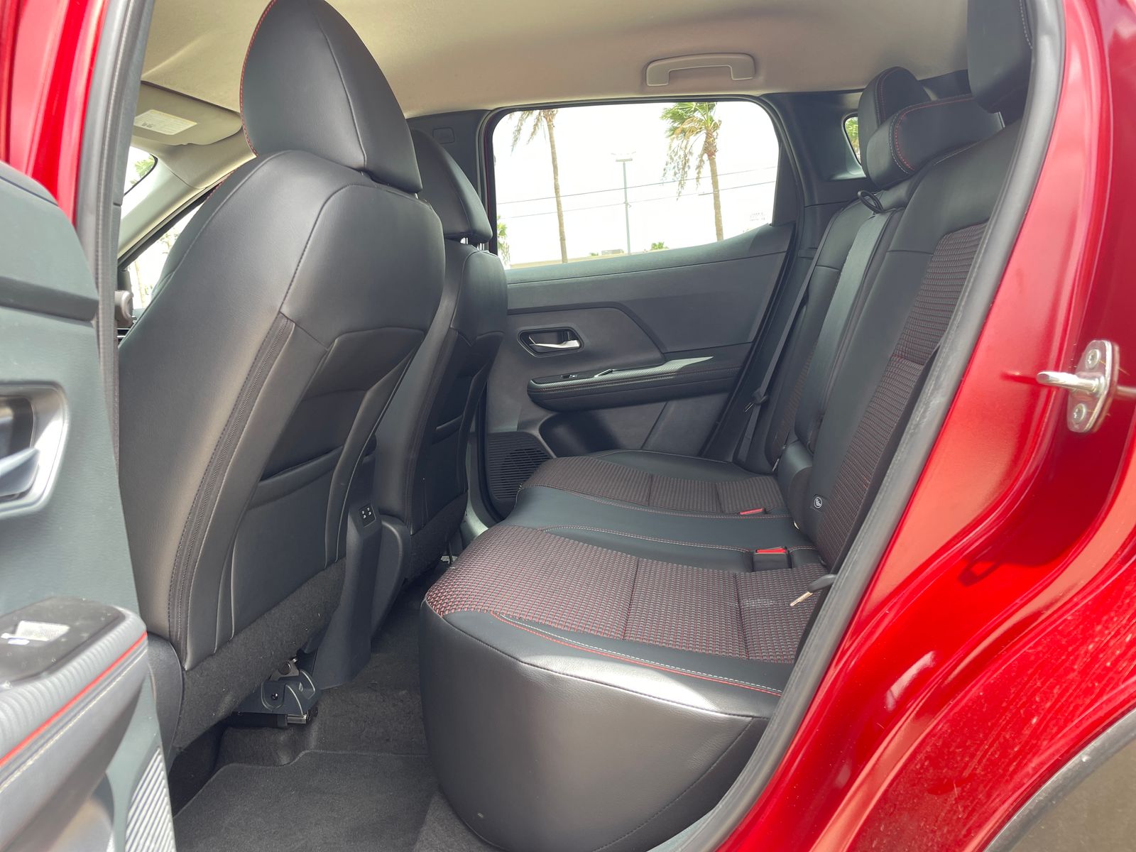 Used 2025 Red Nissan SR image 24