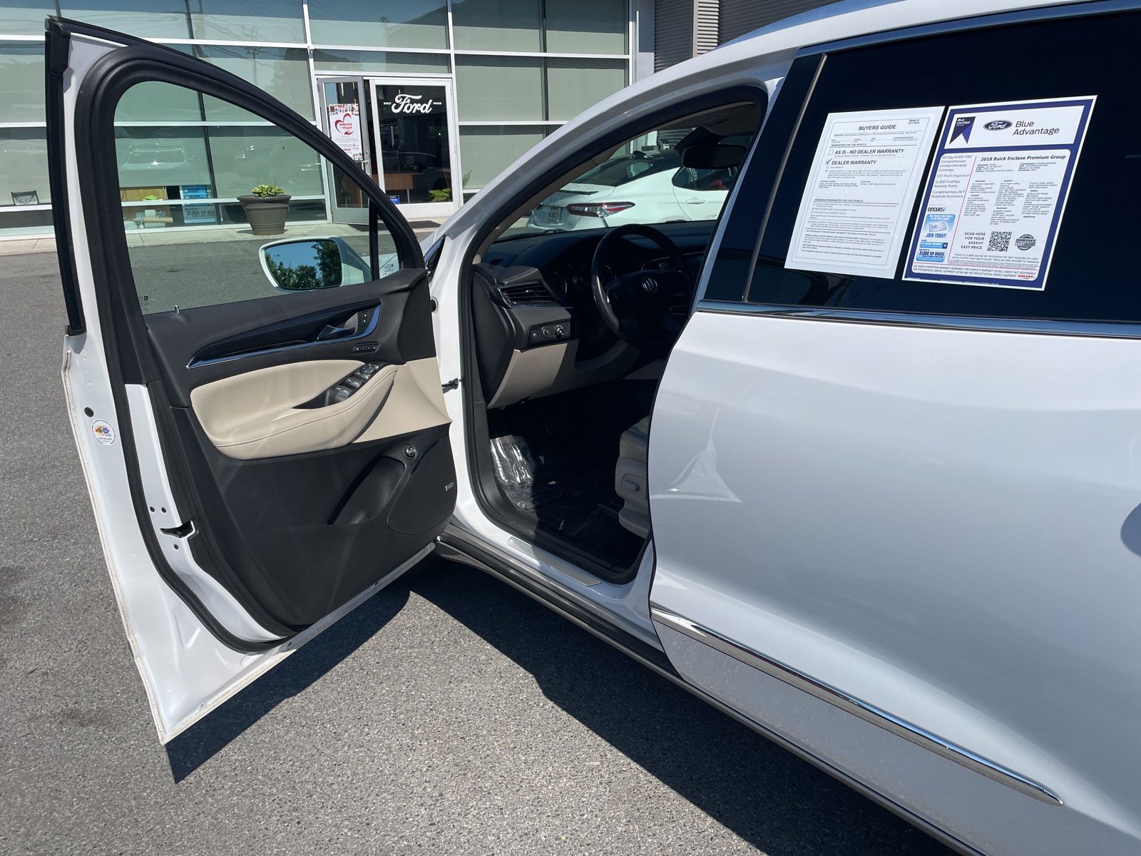 Used 2018 White Frost Buick Premium Group image 11