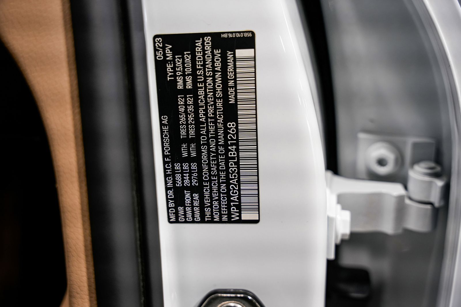 2023 Porsche Macan S — photo 49