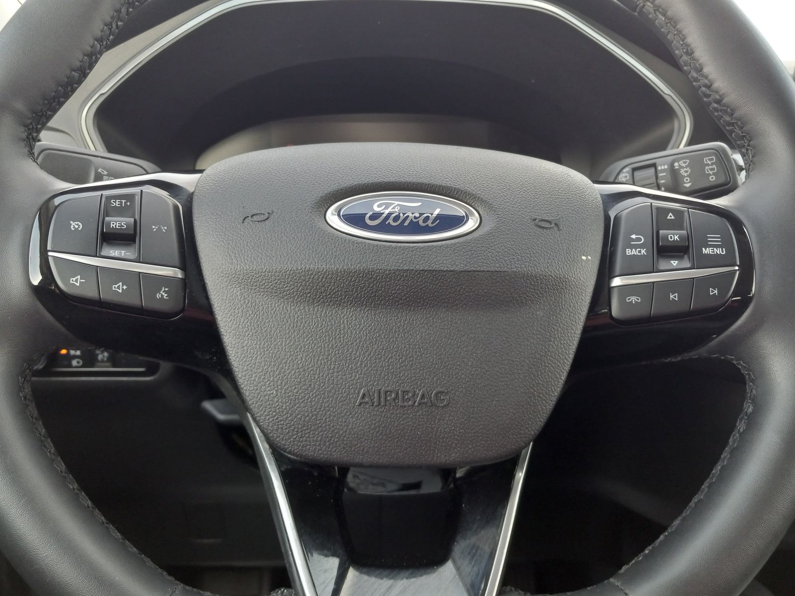 2024 Ford Escape image 20