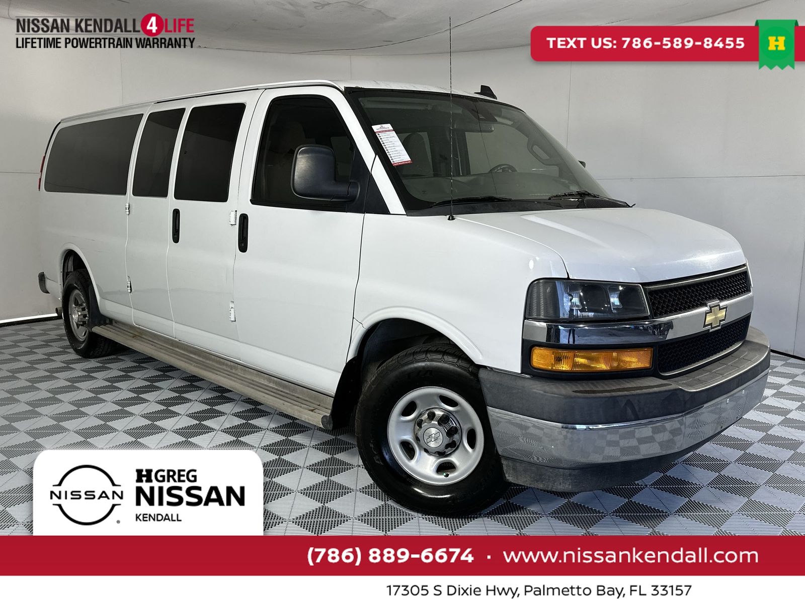 Summit White 2019 Chevrolet Express 3500 LT Extended RWD Van Rear-Wheel Drive 6-Speed Automatic Overdrive
