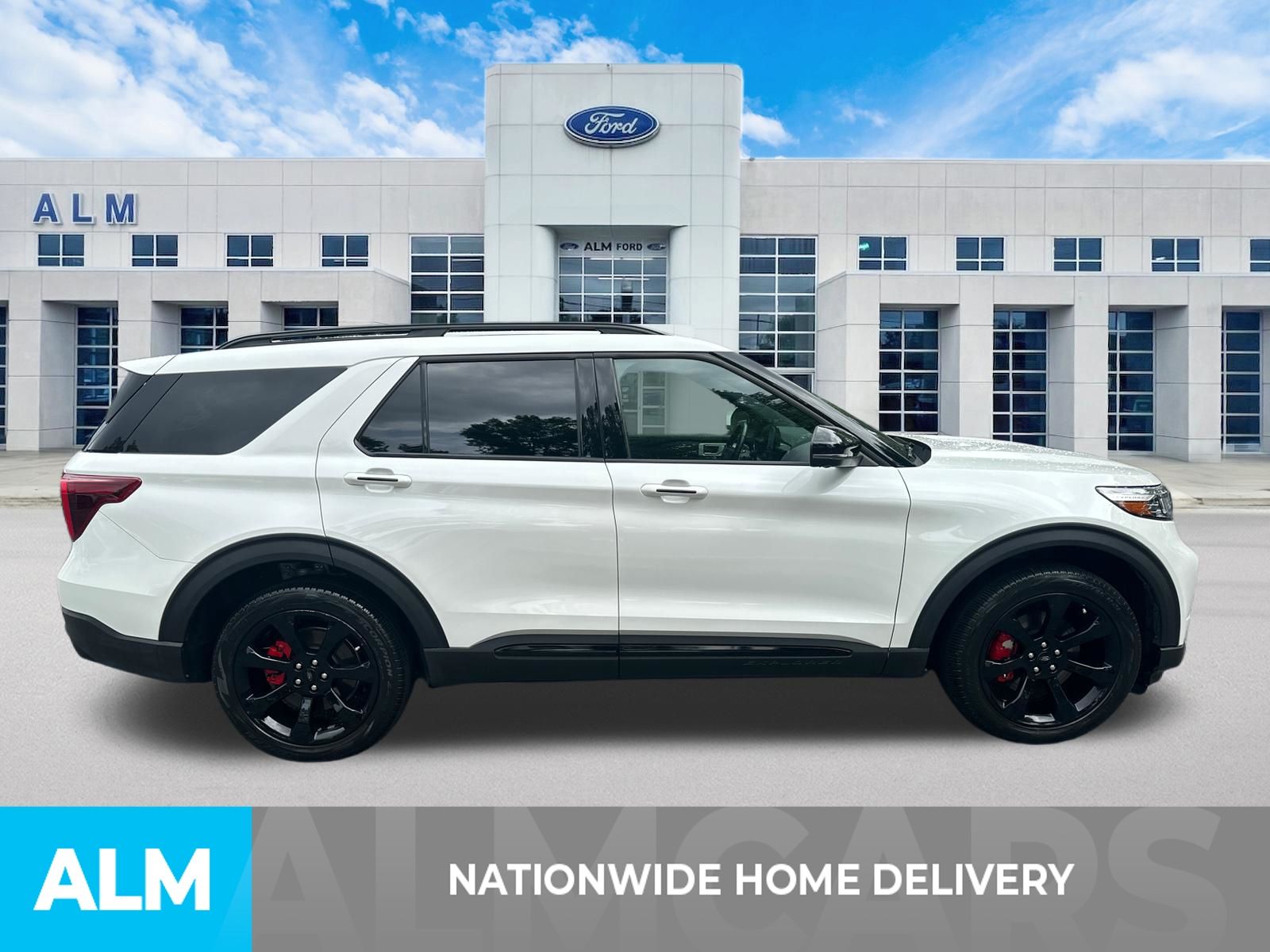 Certified Used 2023 Star White Ford ST image 4