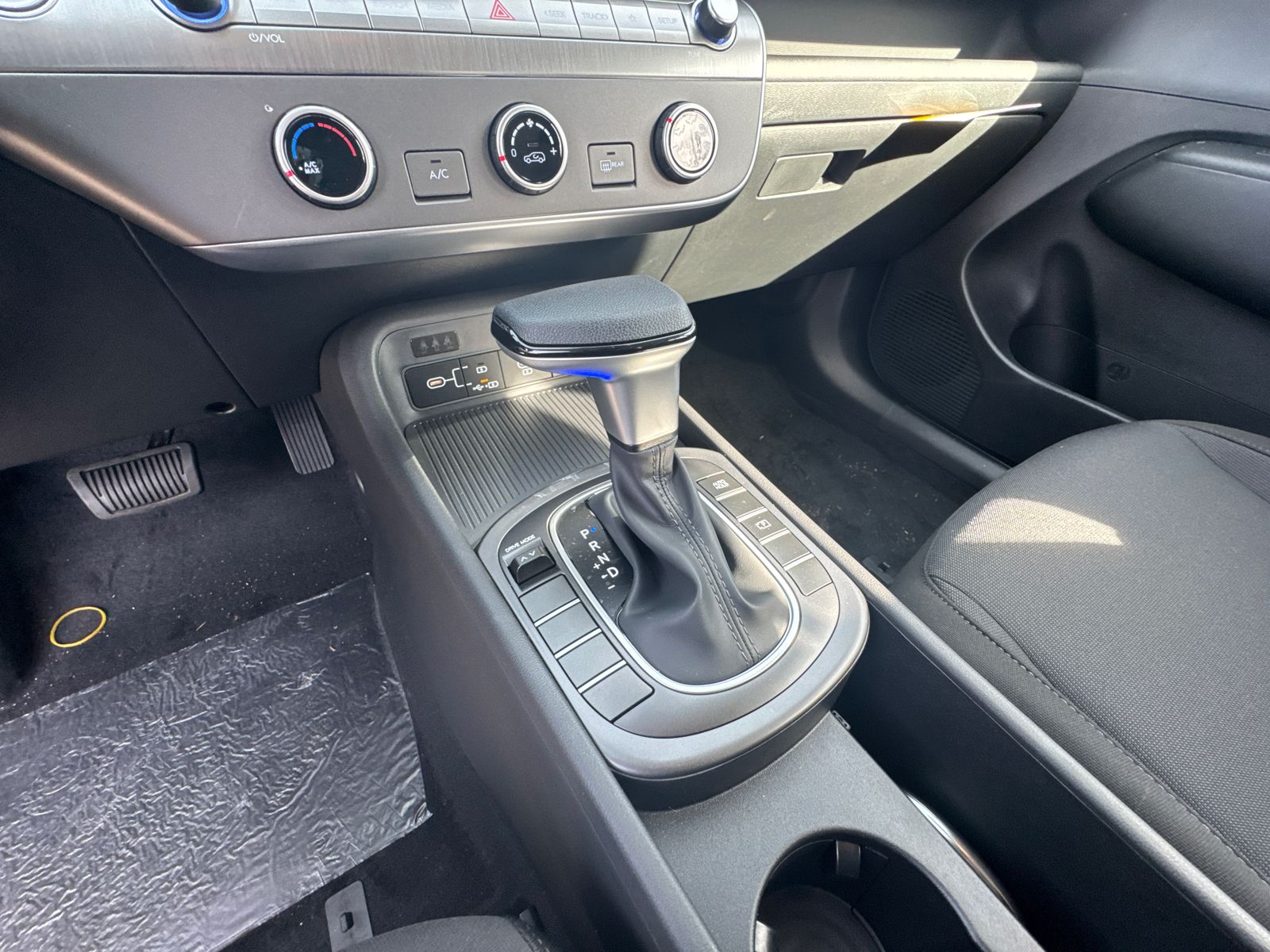 Used 2026 Gray Hyundai SE image 30