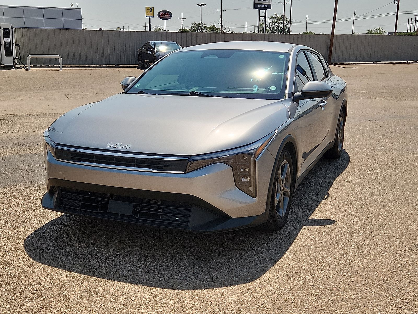 2025 Kia K4 LXS FWD