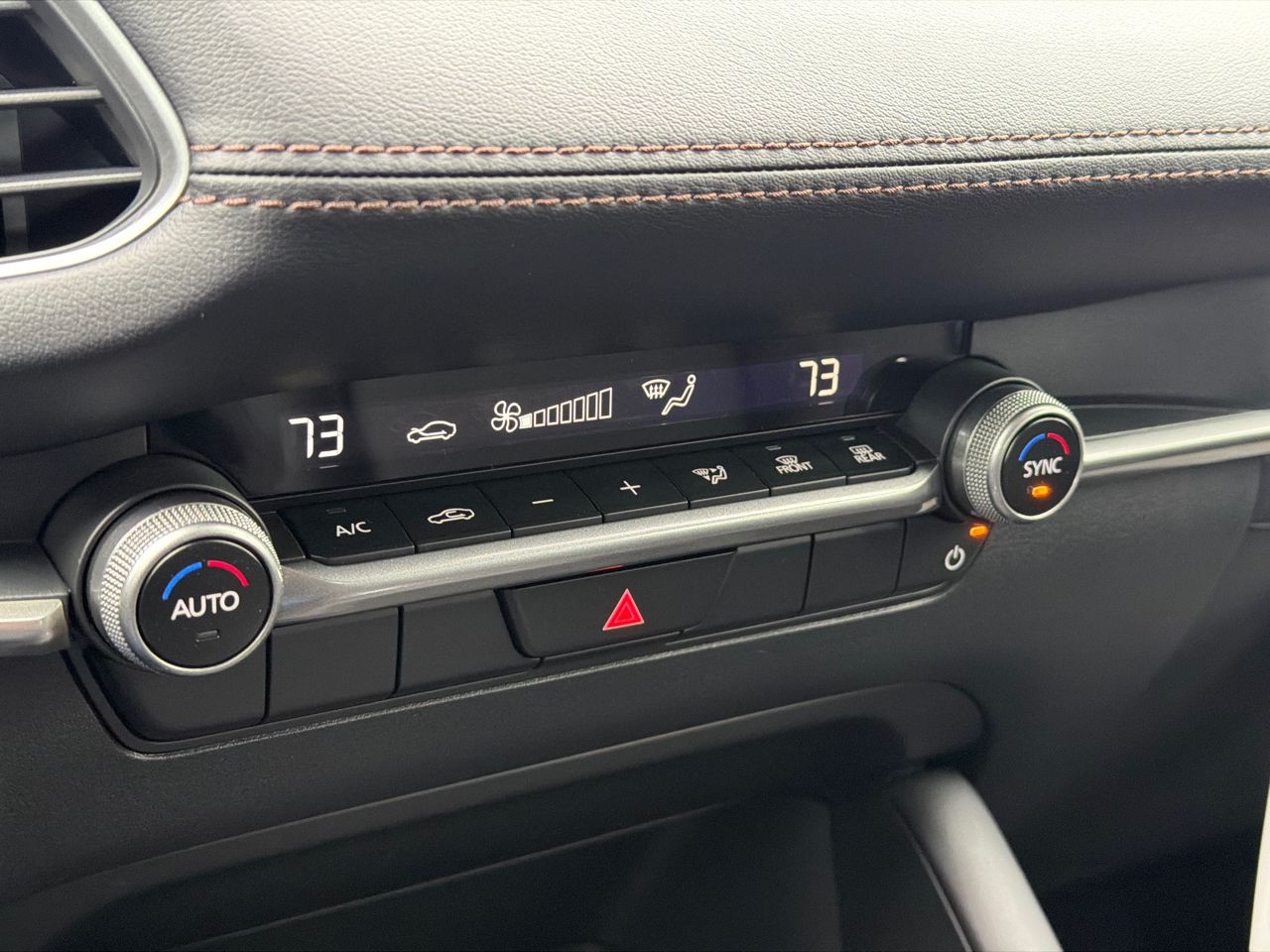 2026 Mazda Mazda3 Select Sport - Photo 25