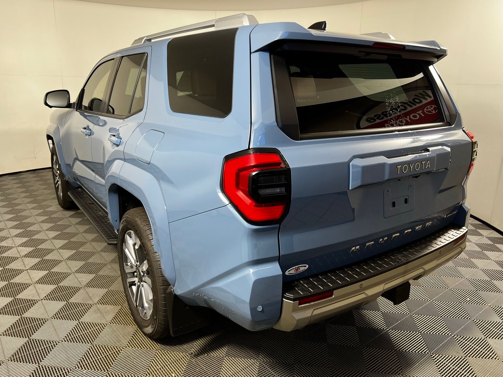 Thumbnail: 2025 Toyota 4Runner - 7