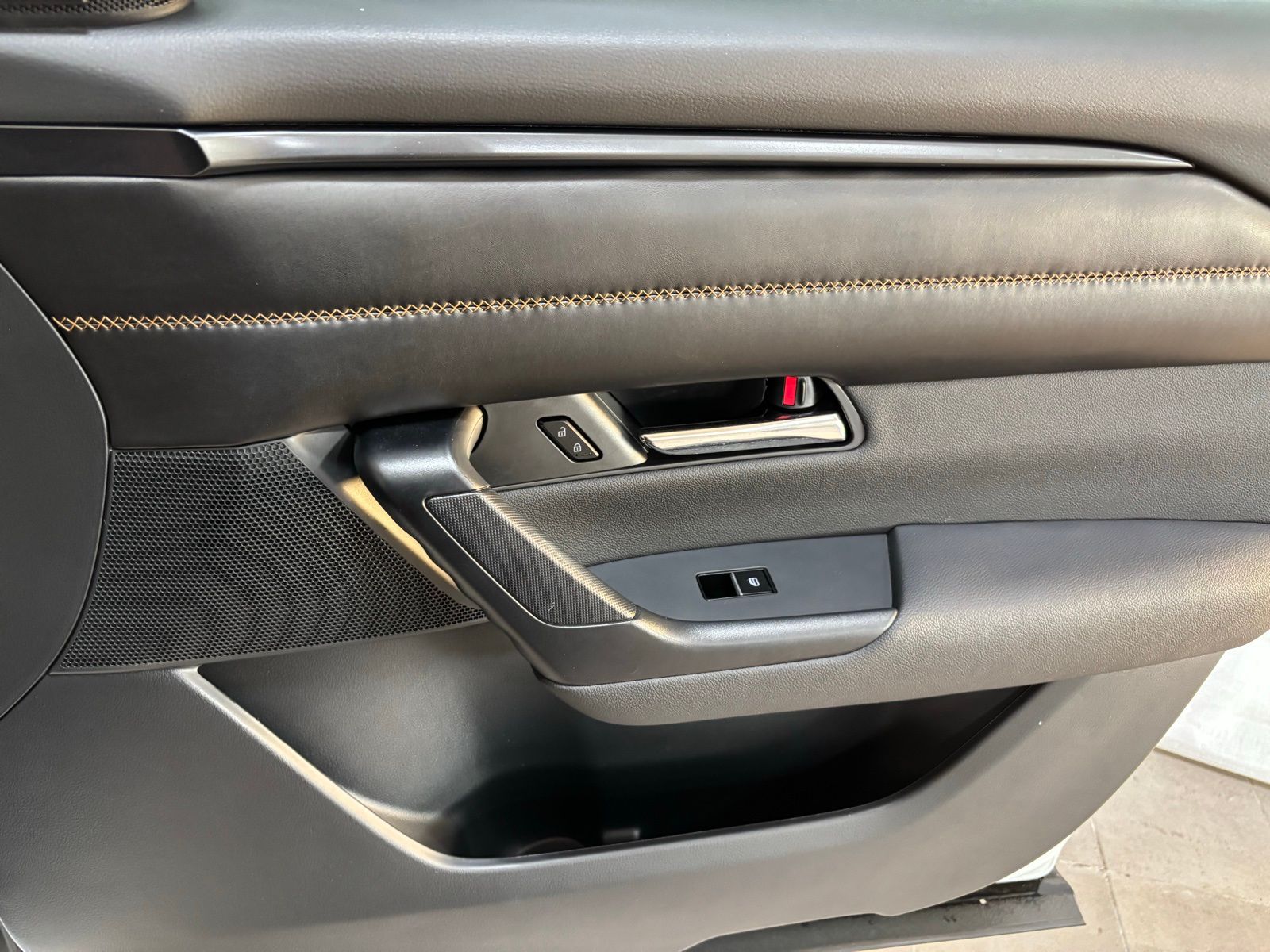 Used Car 2025 Mazda Cx-50  Utility 2.5 S Premium Plus Package All Wheel Drive For Sale Under $35,000 In Austin, Texas