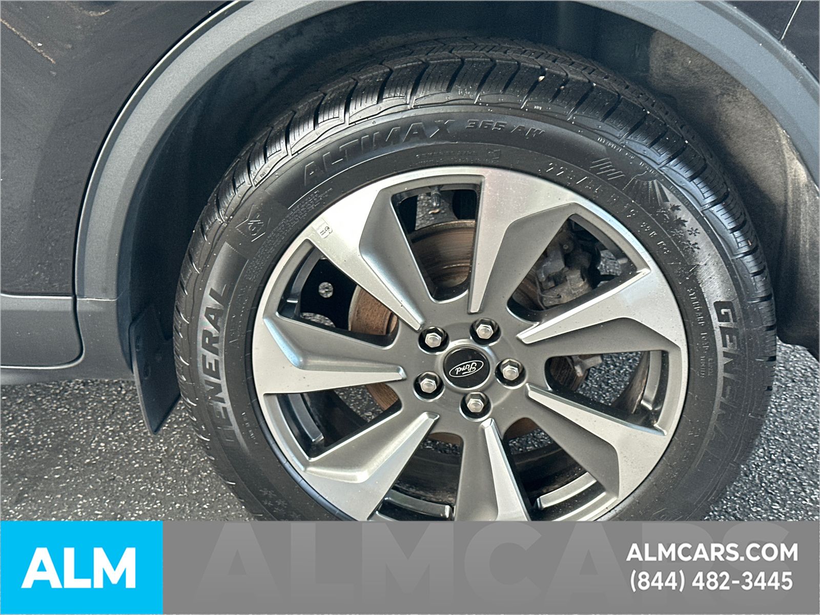 Used 2024 Agate Black Metallic Ford Platinum image 23
