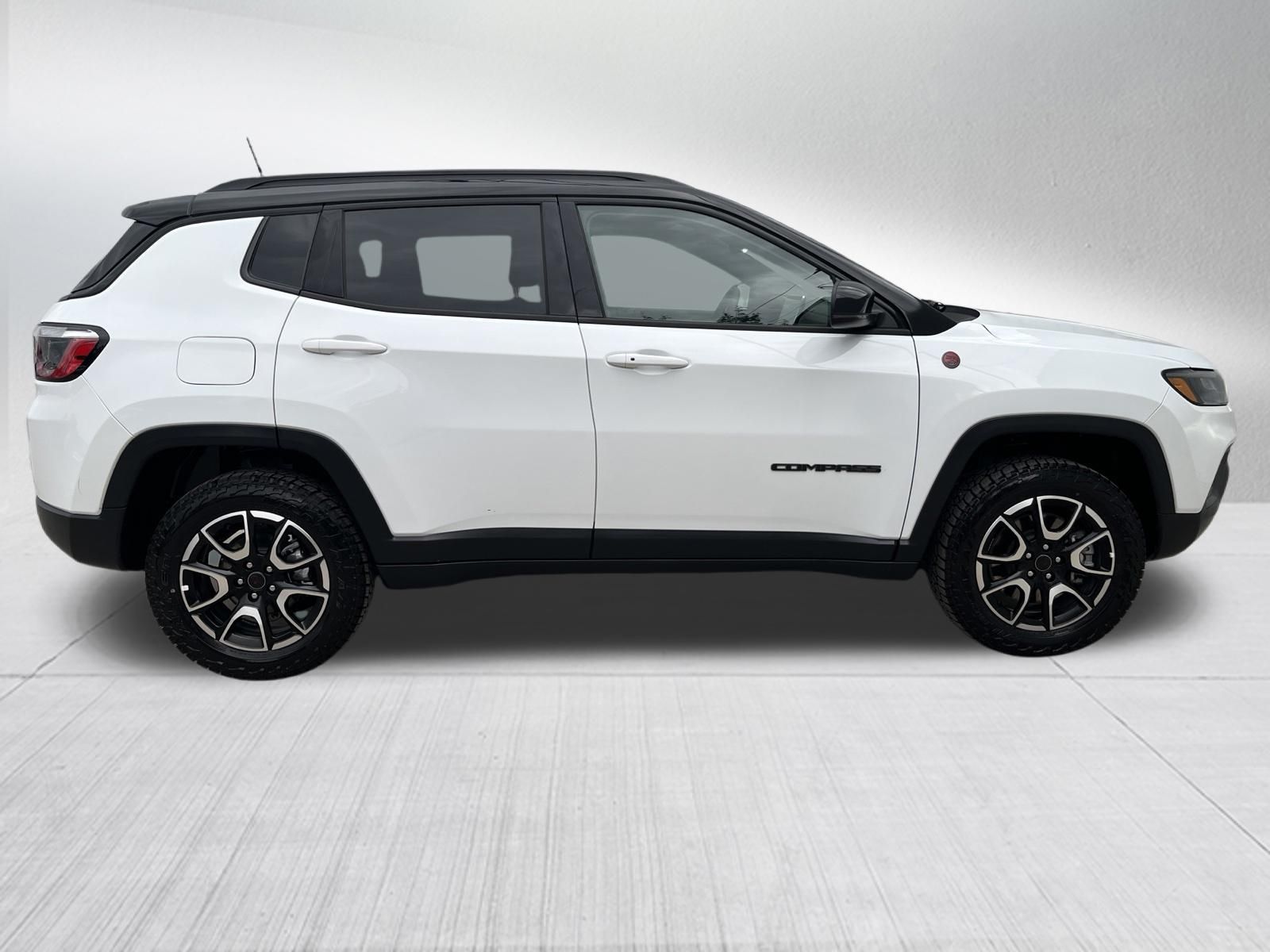 Used Car 2025 Jeep Compass  Trailhawk For Sale Under $25,000 In Austin, Texas