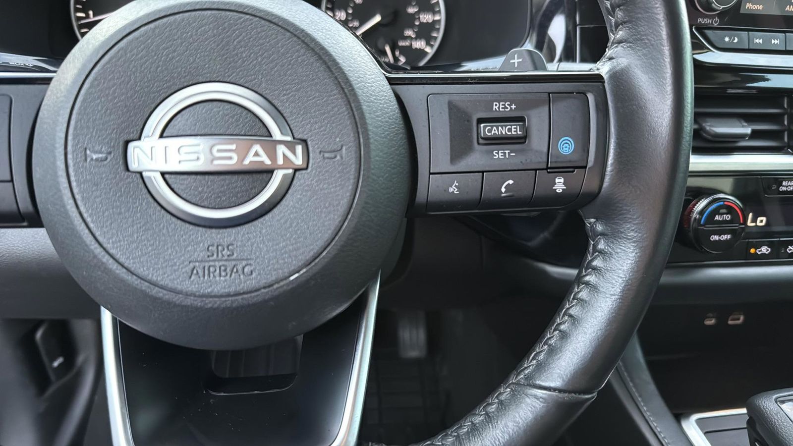 Used Car 2022 Nissan Pathfinder  Sv For Sale Under $25,000 In Austin, Texas