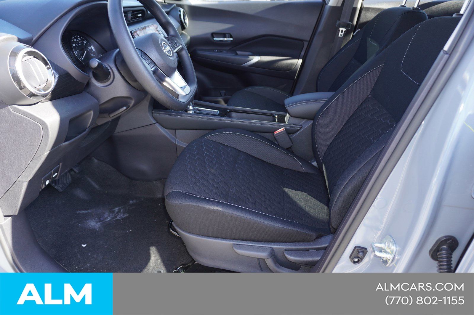 Used 2024 Gray Nissan SV image 24