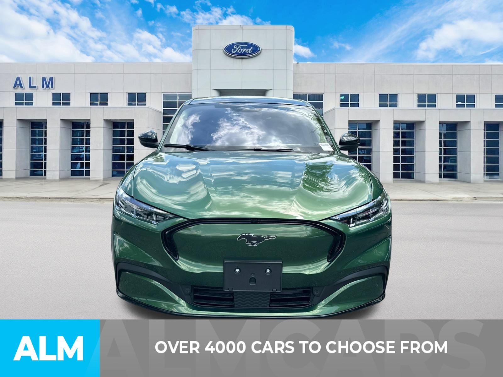 Used 2024 Green Ford Premium image 2