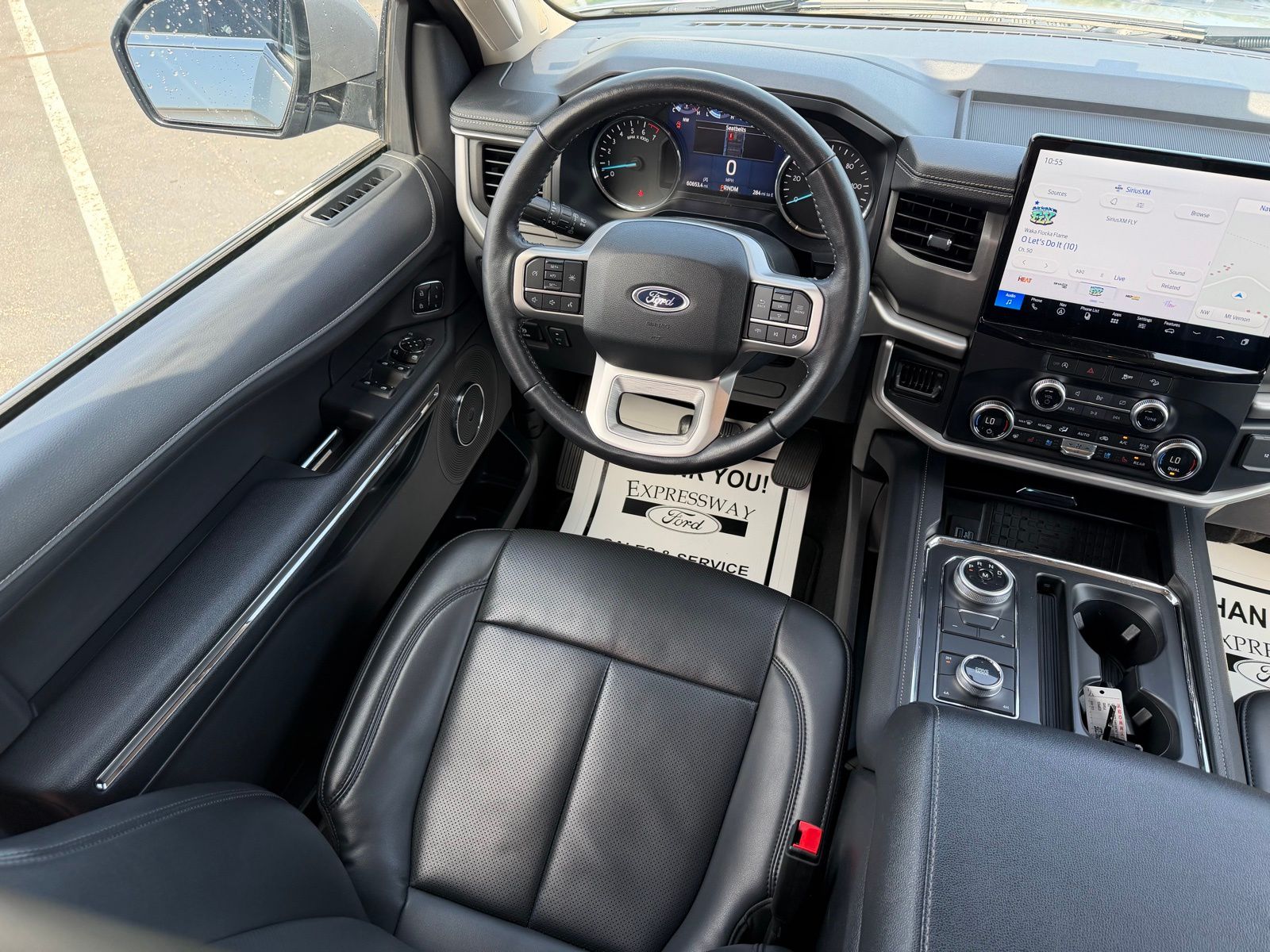 2024 Ford Expedition image 17