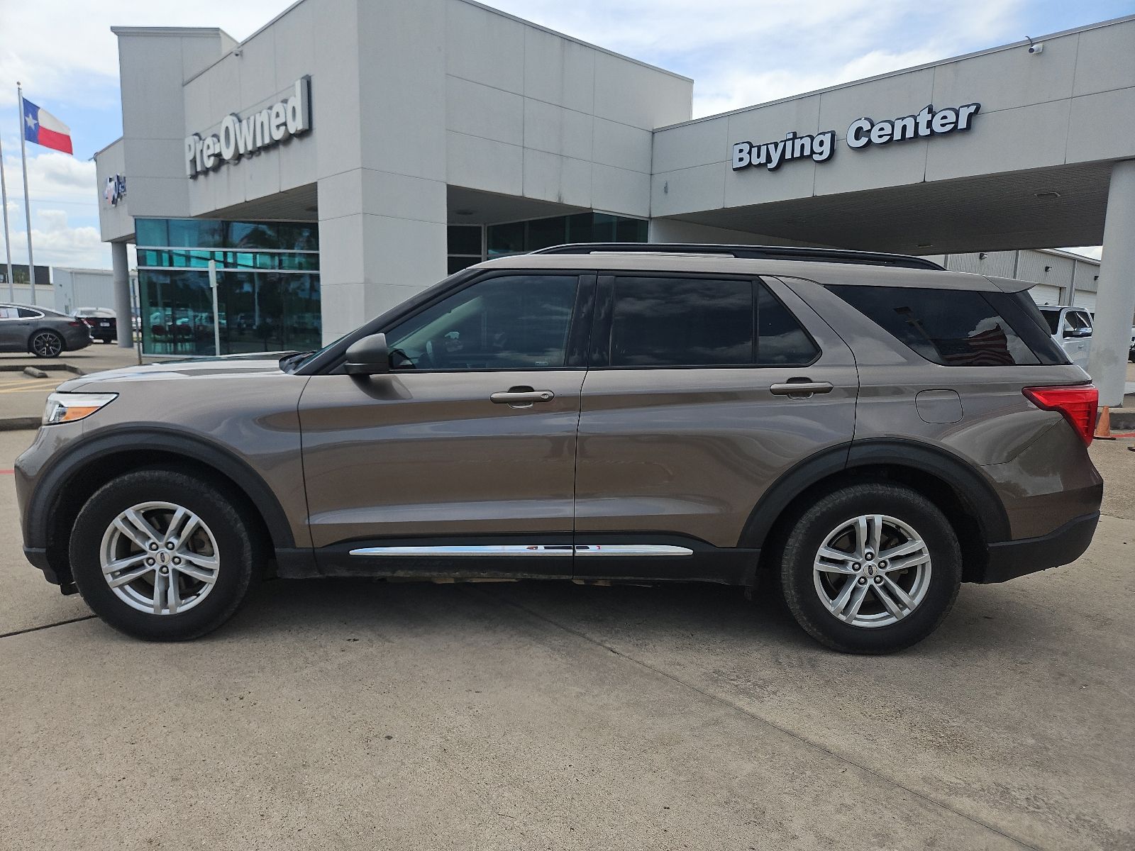 car-gallery-2