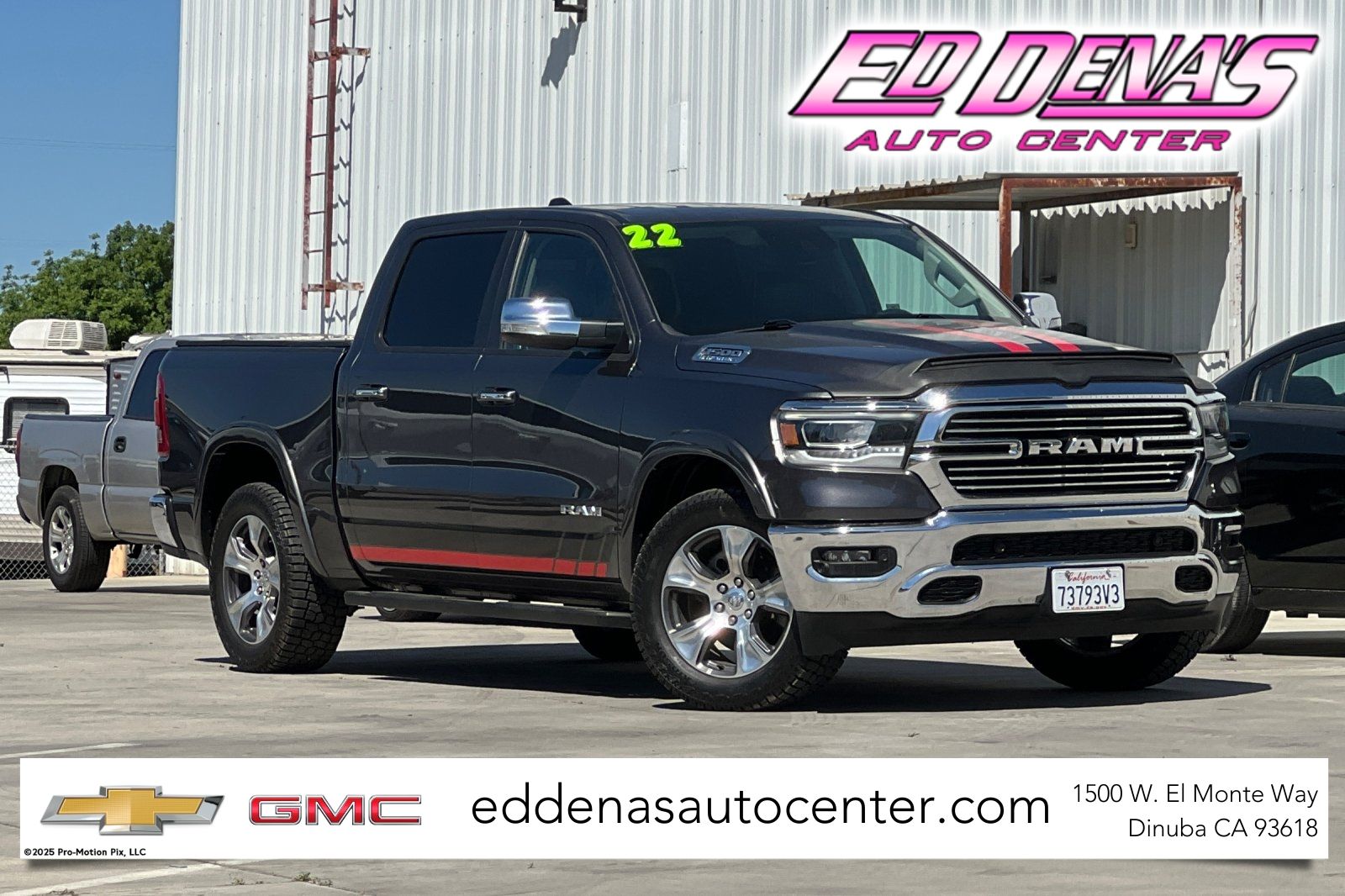 Gray (Granite Crystal Metallic Clearcoat) 2022 RAM 1500 Laramie Crew Cab 4WD Pickup Truck Four-Wheel Drive 8-Speed Automatic