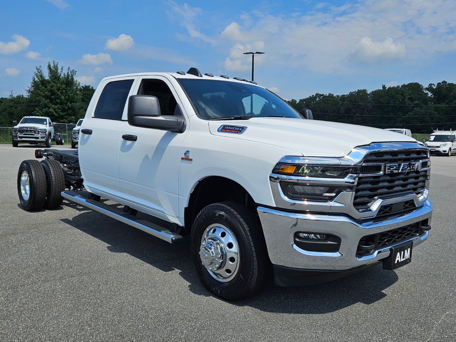 2025 Ram 3500 Tradesman photo 6