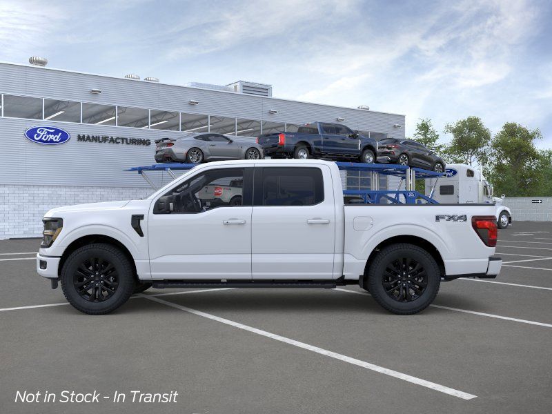 New 2026 Oxford White Ford XLT image 5