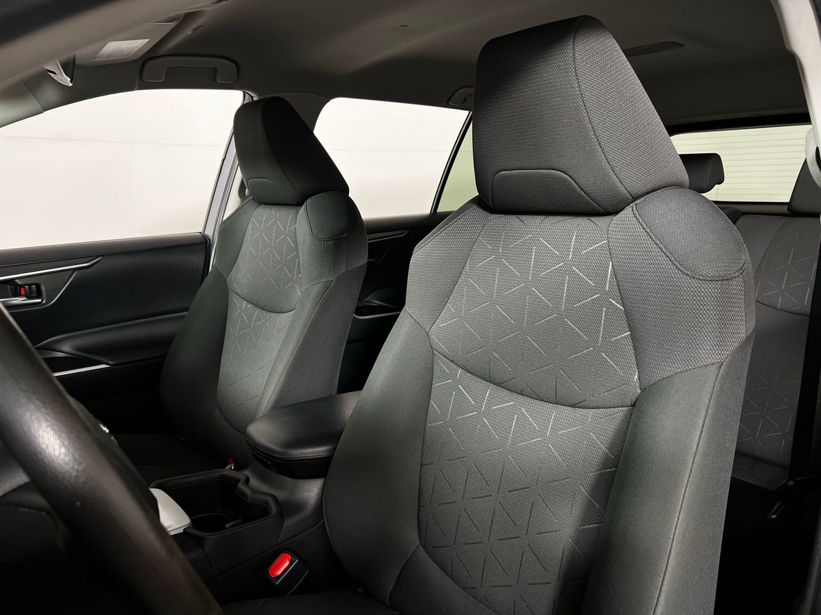 Thumbnail: 2023 Toyota RAV4 - 13