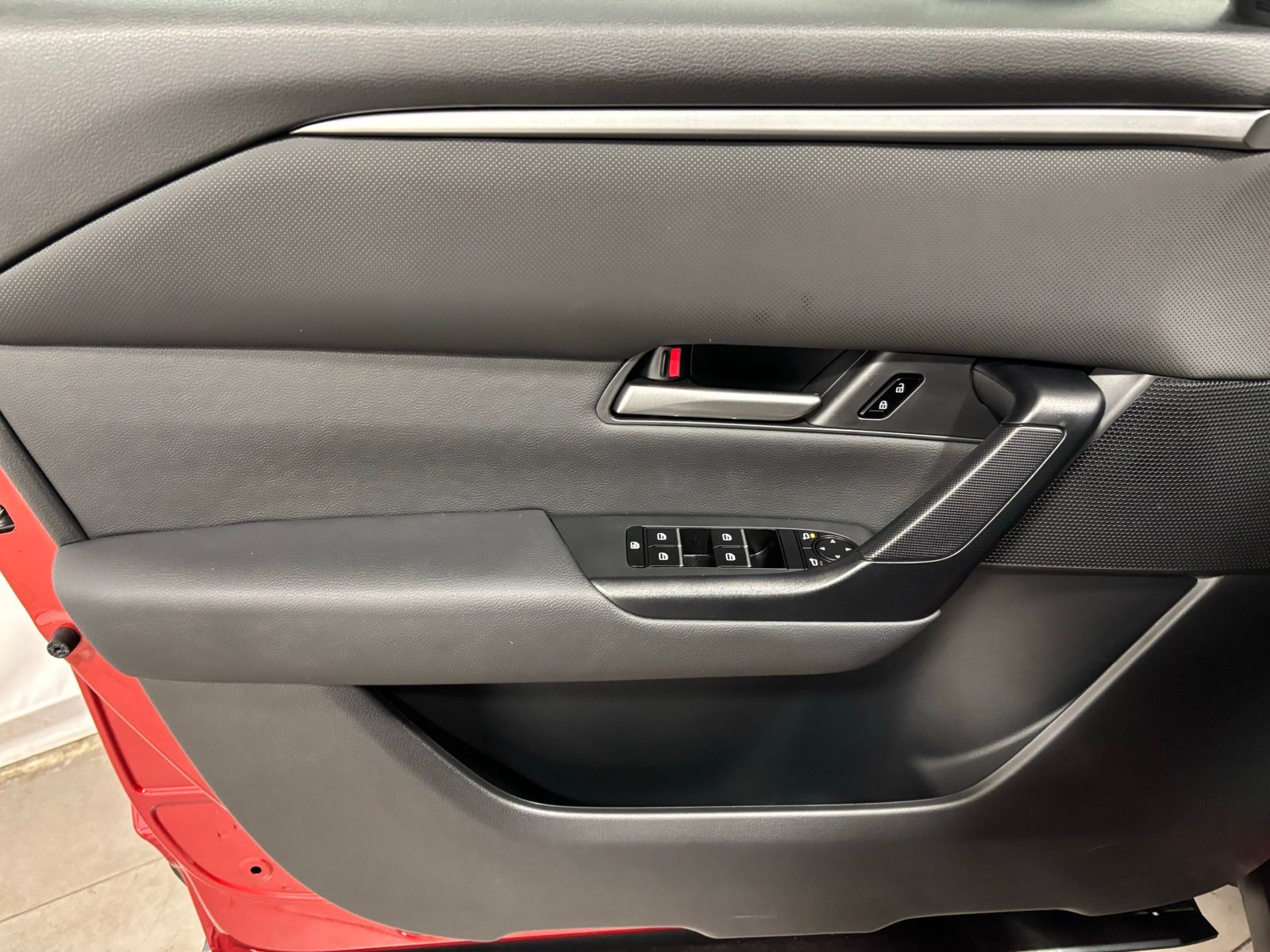 Used Car 2025 Mazda Cx-50  Utility 2.5 S Premium Package All Wheel Drive For Sale Under $30,000 In Austin, Texas