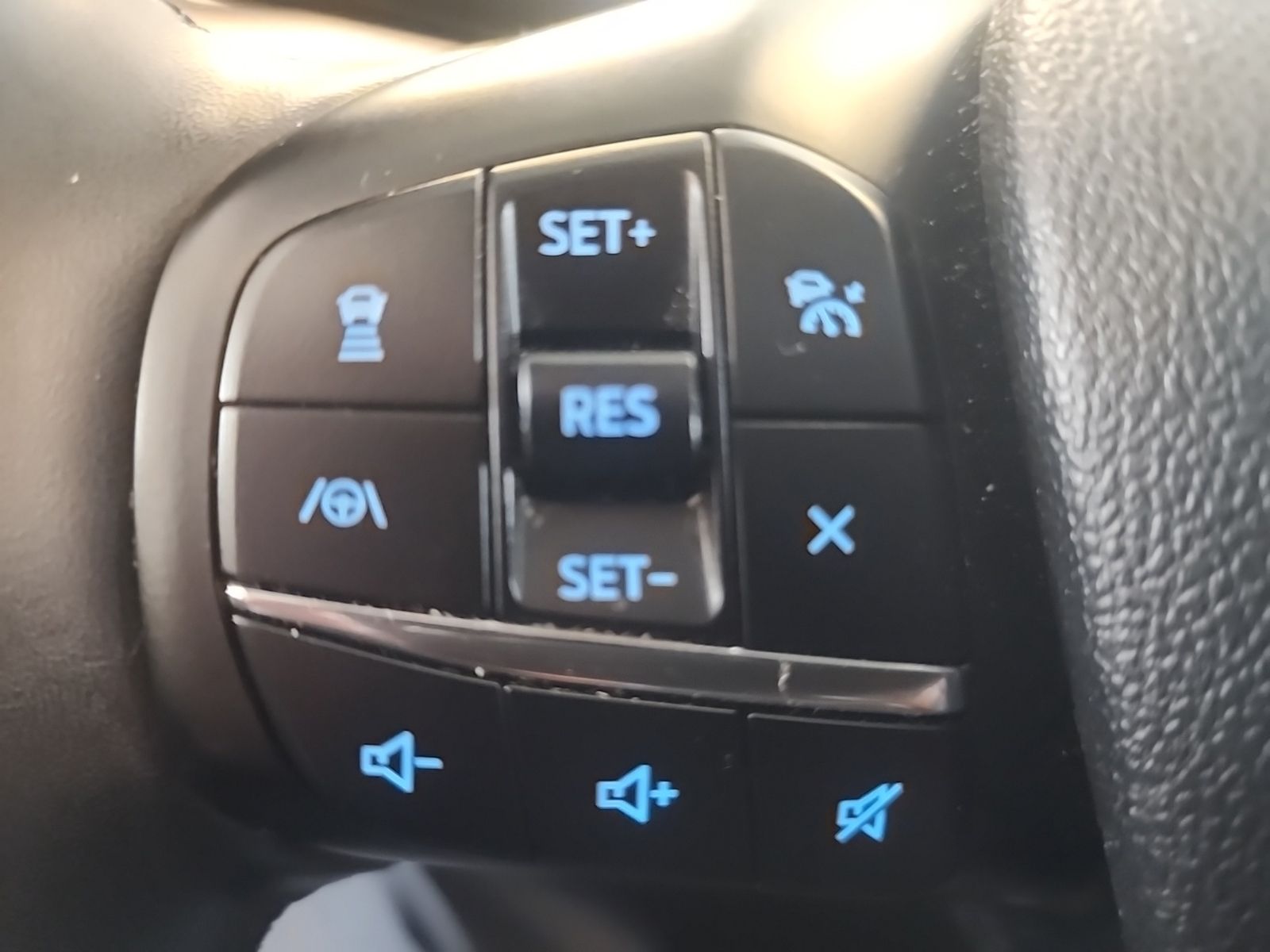Certified Used 2026 Carbonized Gray Metallic Ford Lariat image 18