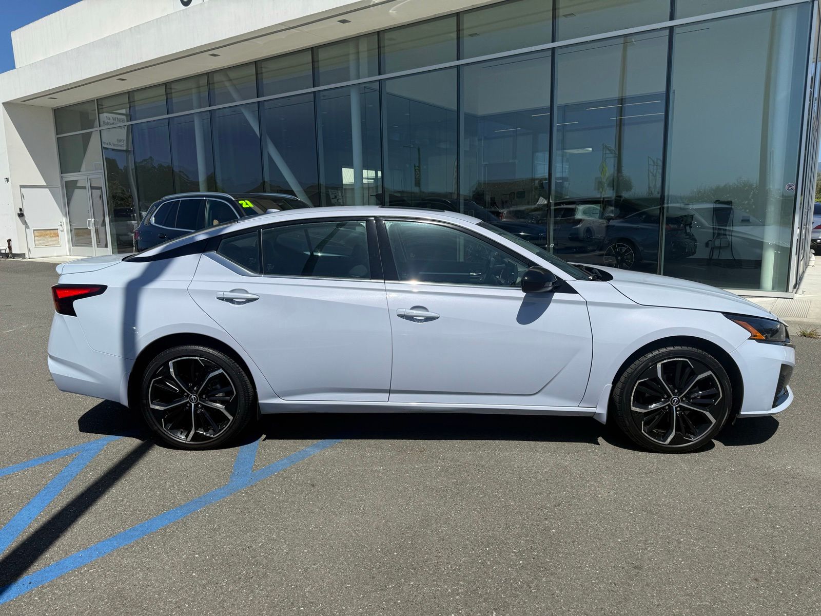 Used 2023 Gray Nissan 2.5 SR image 9