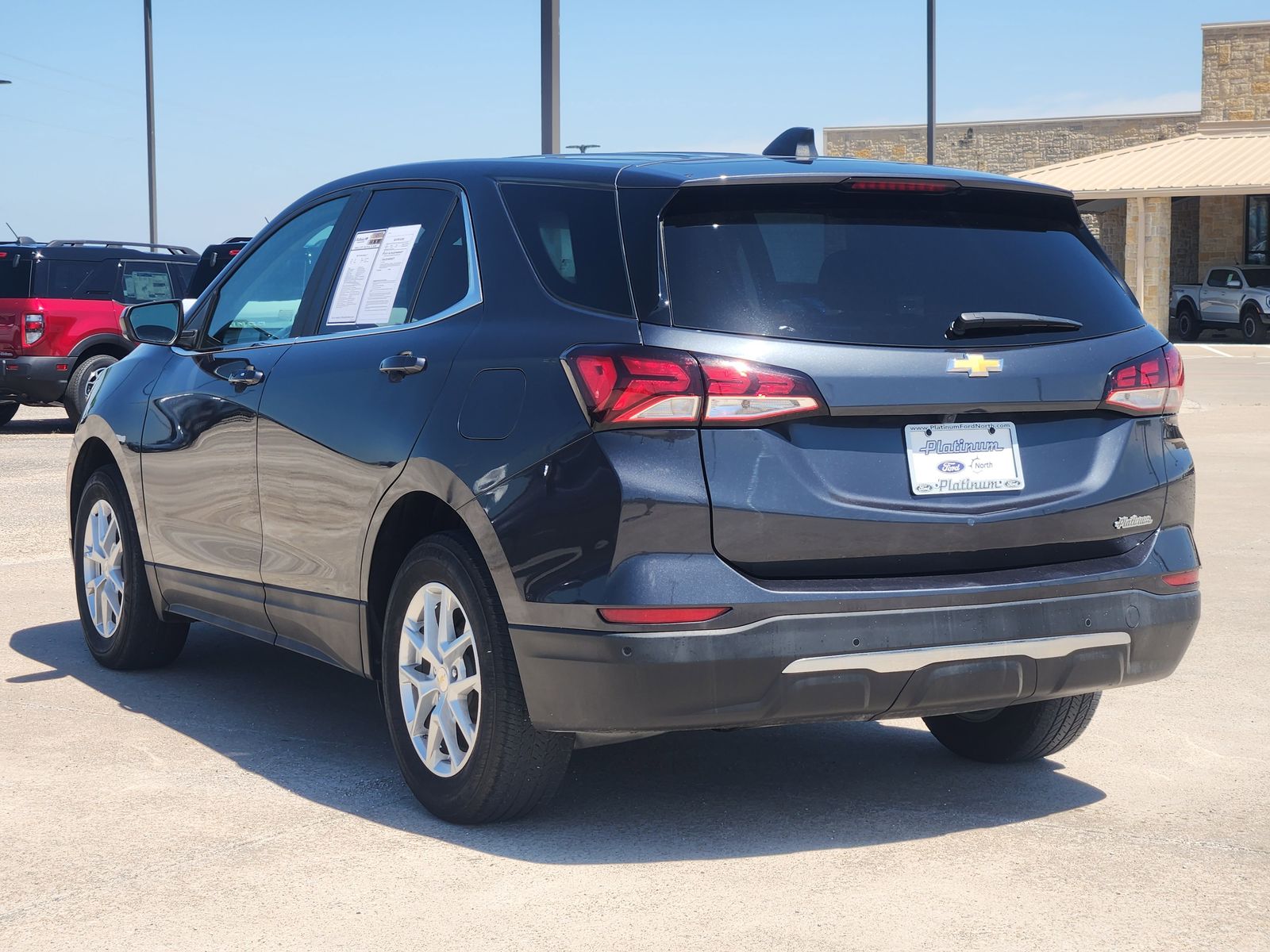 View vehicle photo 4