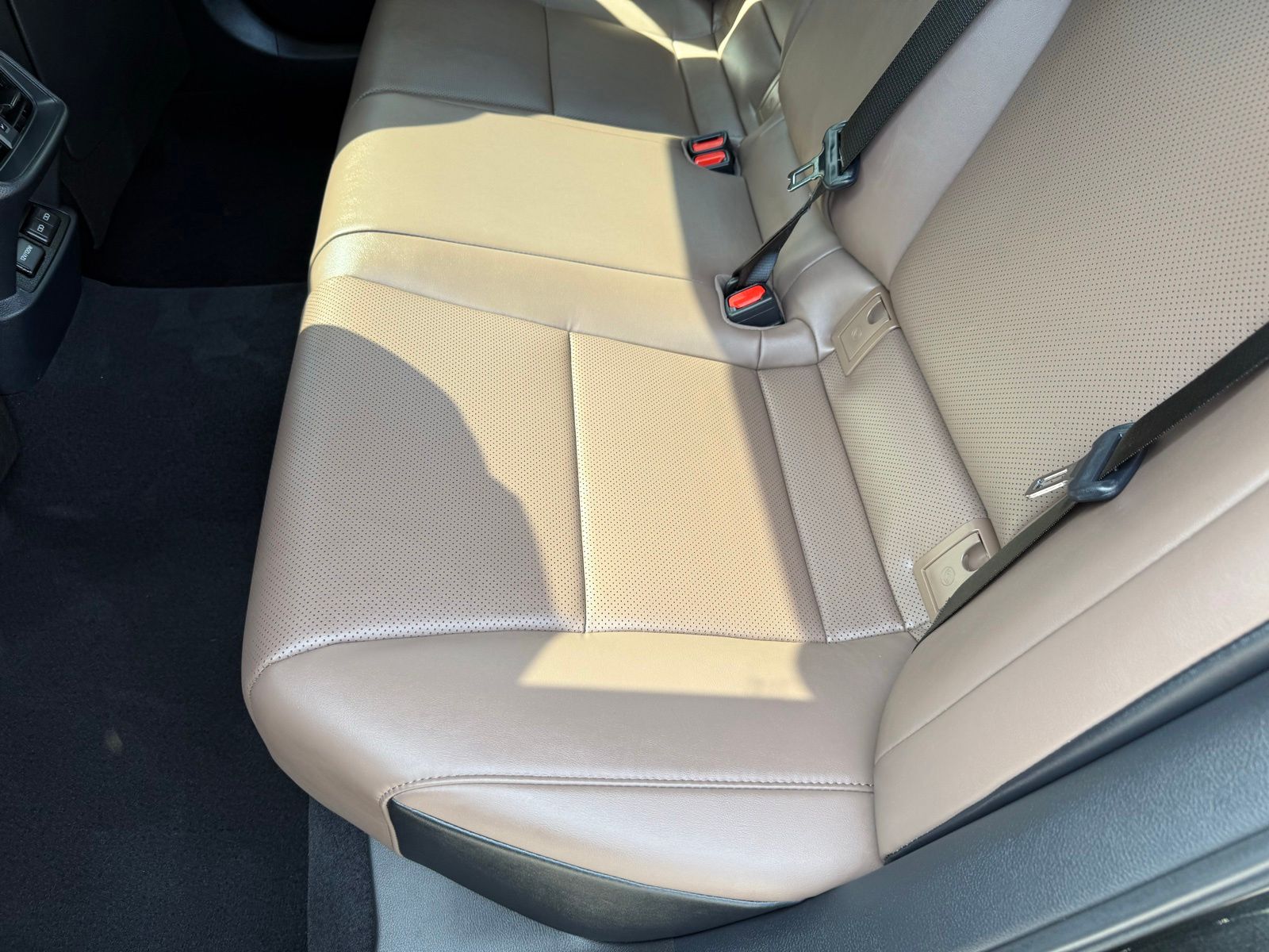 Used 2025 Black Lexus 350 image 43