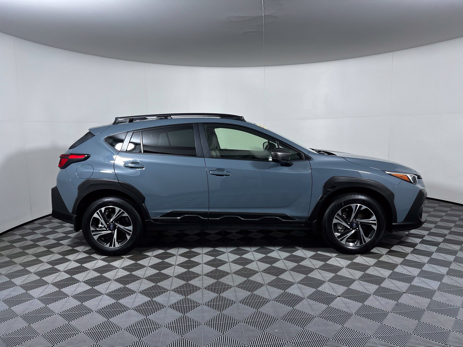 Thumbnail: 2024 Subaru Crosstrek - 4