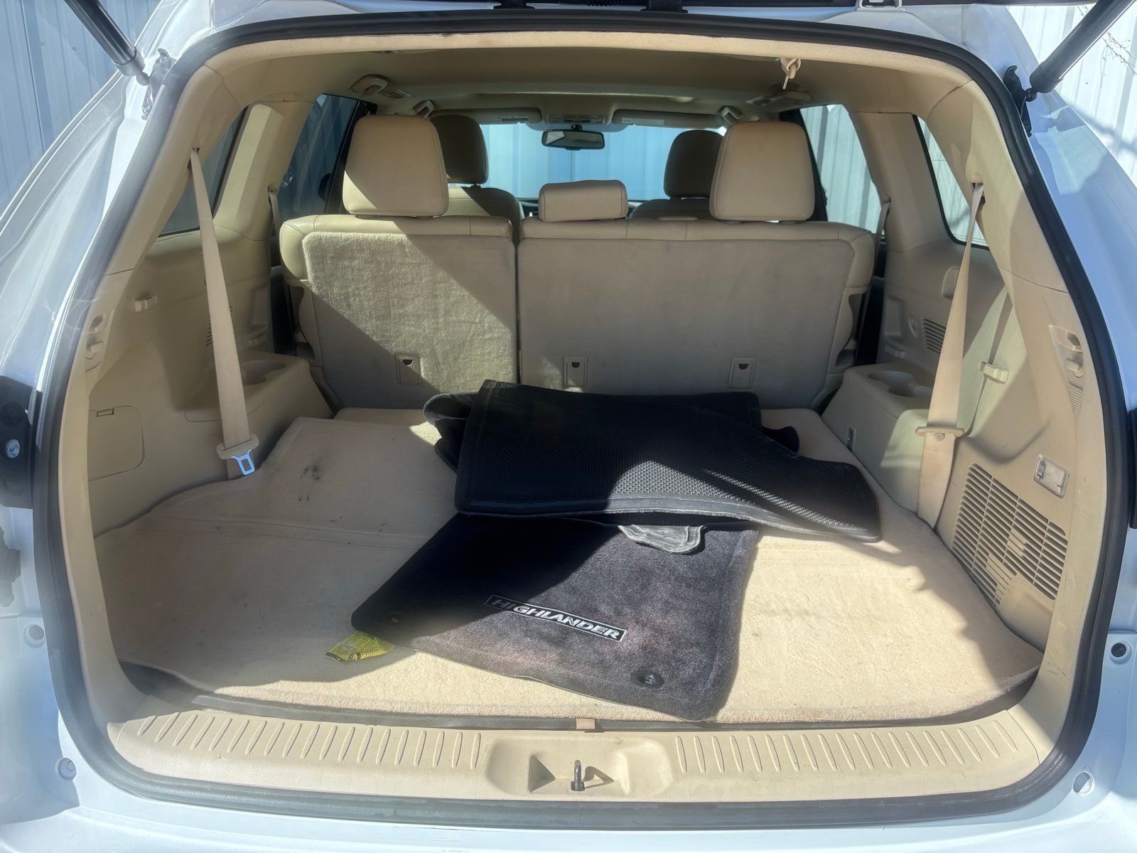 Used Car 2015 Toyota Highlander  Xle V6 For Sale Under $20,000 In Austin, Texas