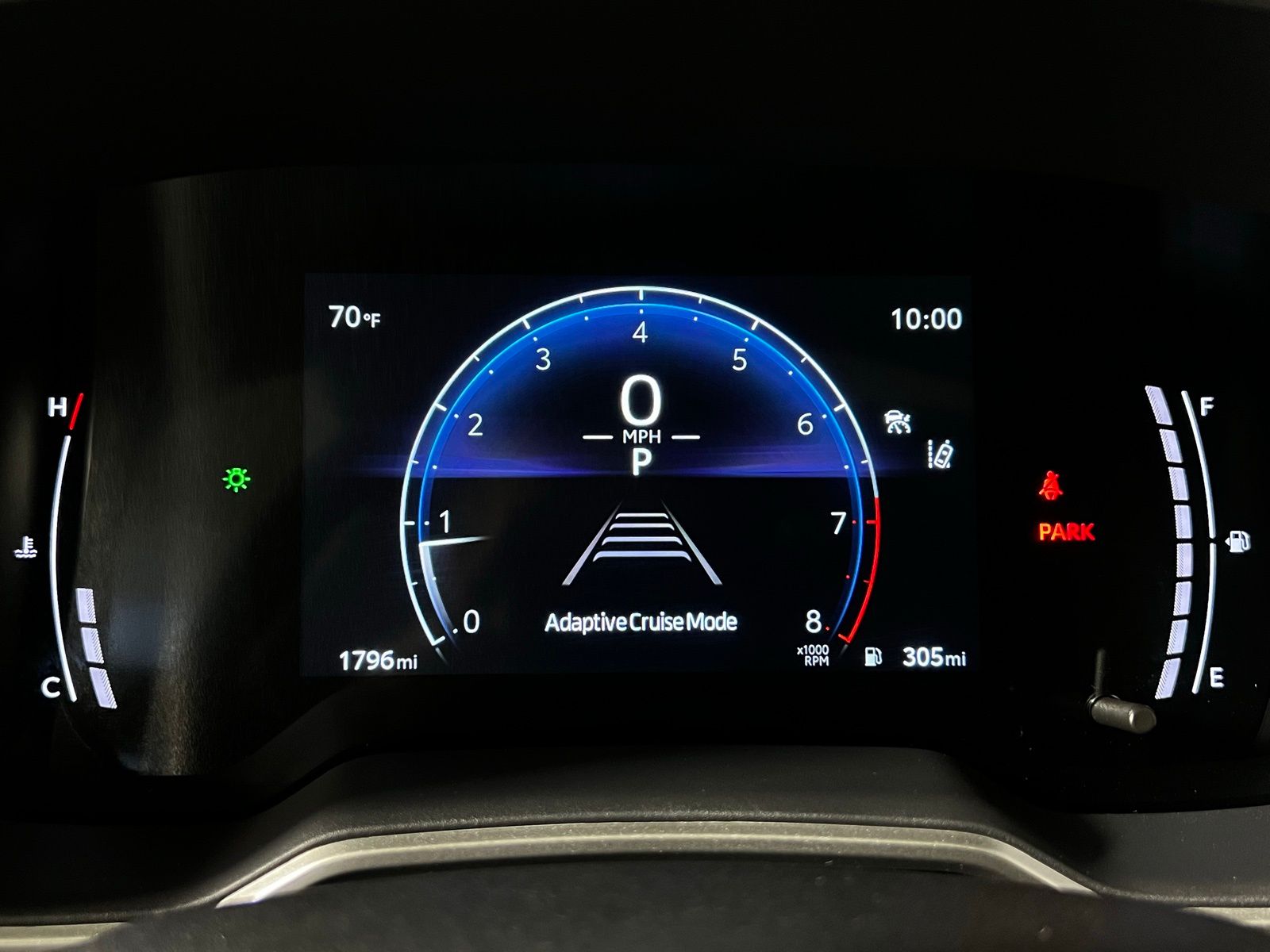 2025 Toyota Corolla Cross XLE 16
