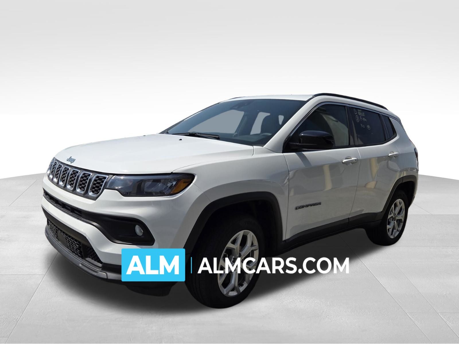 Bright White Clearcoat 2025 Jeep Compass Latitude 4WD SUV / Crossover Four-Wheel Drive 8-Speed Automatic