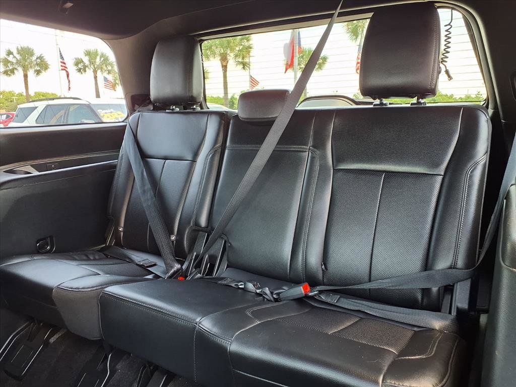 2021 Ford Expedition XLT White at Legacy Ford