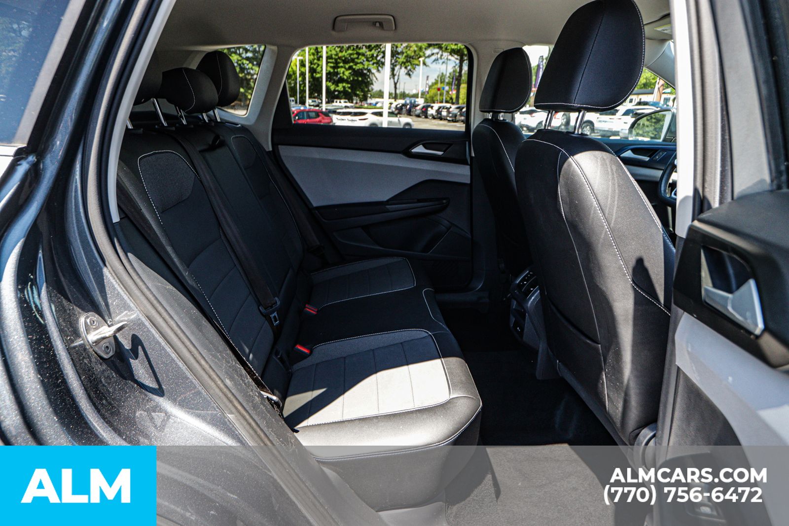 2022 Volkswagen Taos SE photo 19