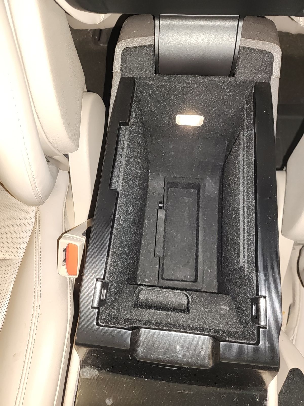 Used 2020 Ceramic Pearl Lincoln Standard image 17